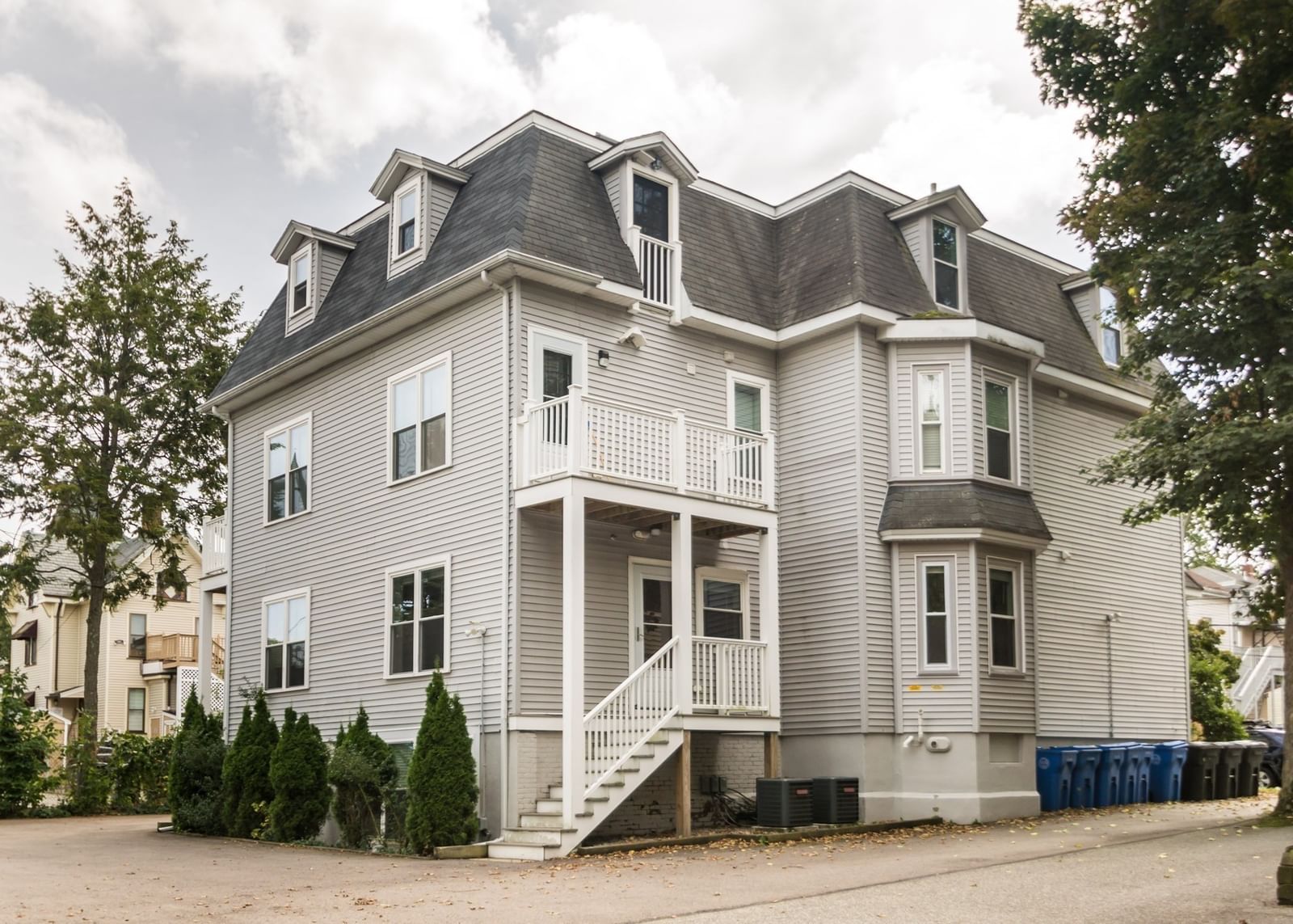 92 Brown Street #1 Waltham — Photo 16 of 17
