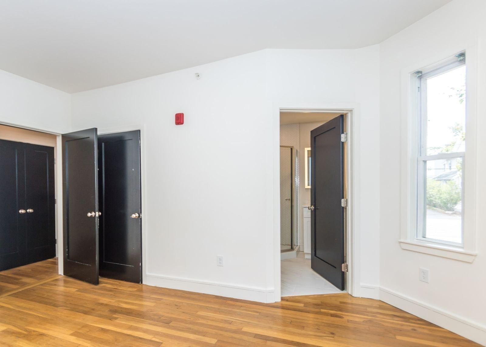 92 Brown Street #1 Waltham — Photo 8 of 17