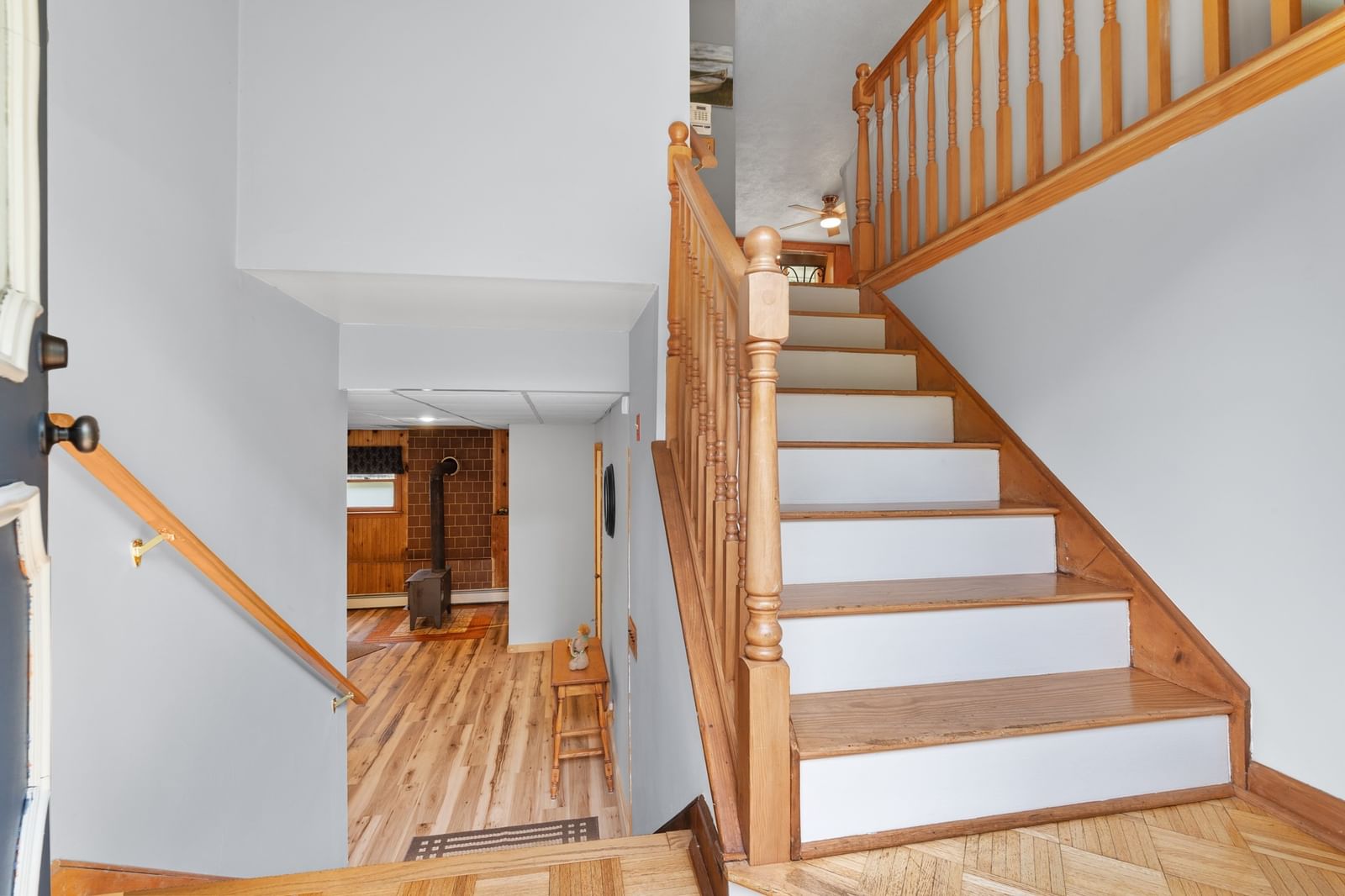 225 Taylor Rd Stow — Photo 4 of 35