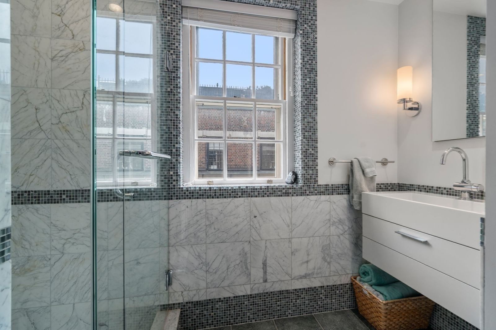1 West Hill Place Boston — Photo 25 of 31