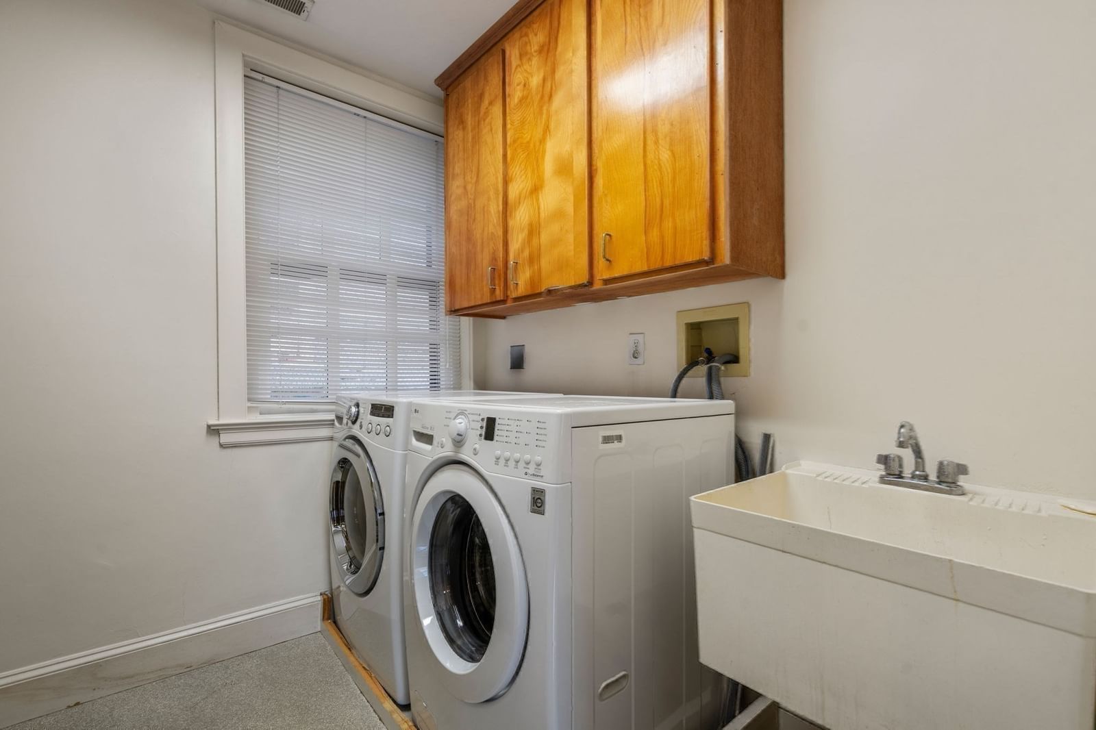 1 West Hill Place Boston — Photo 29 of 31