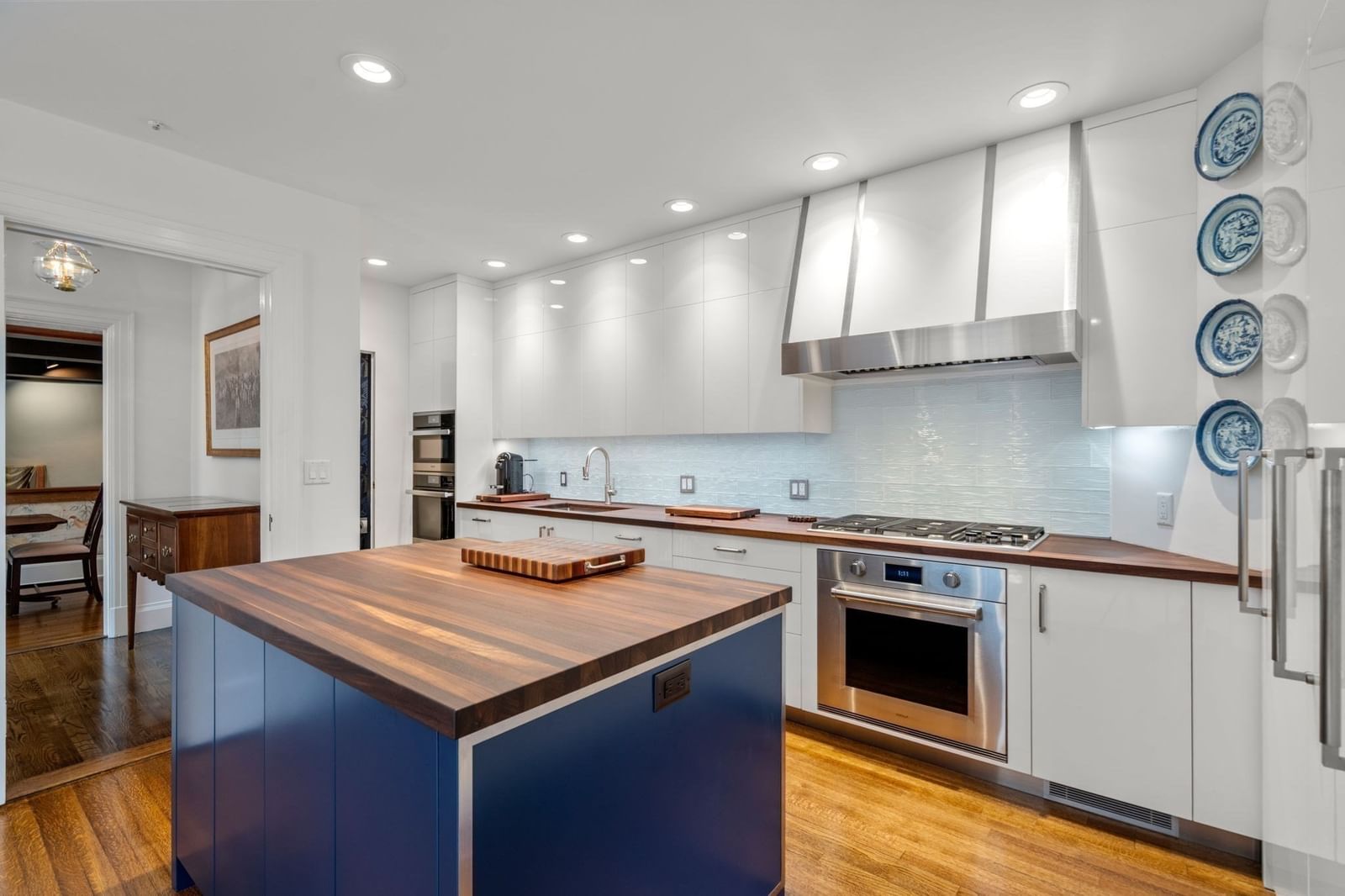 1 West Hill Place Boston — Photo 4 of 31