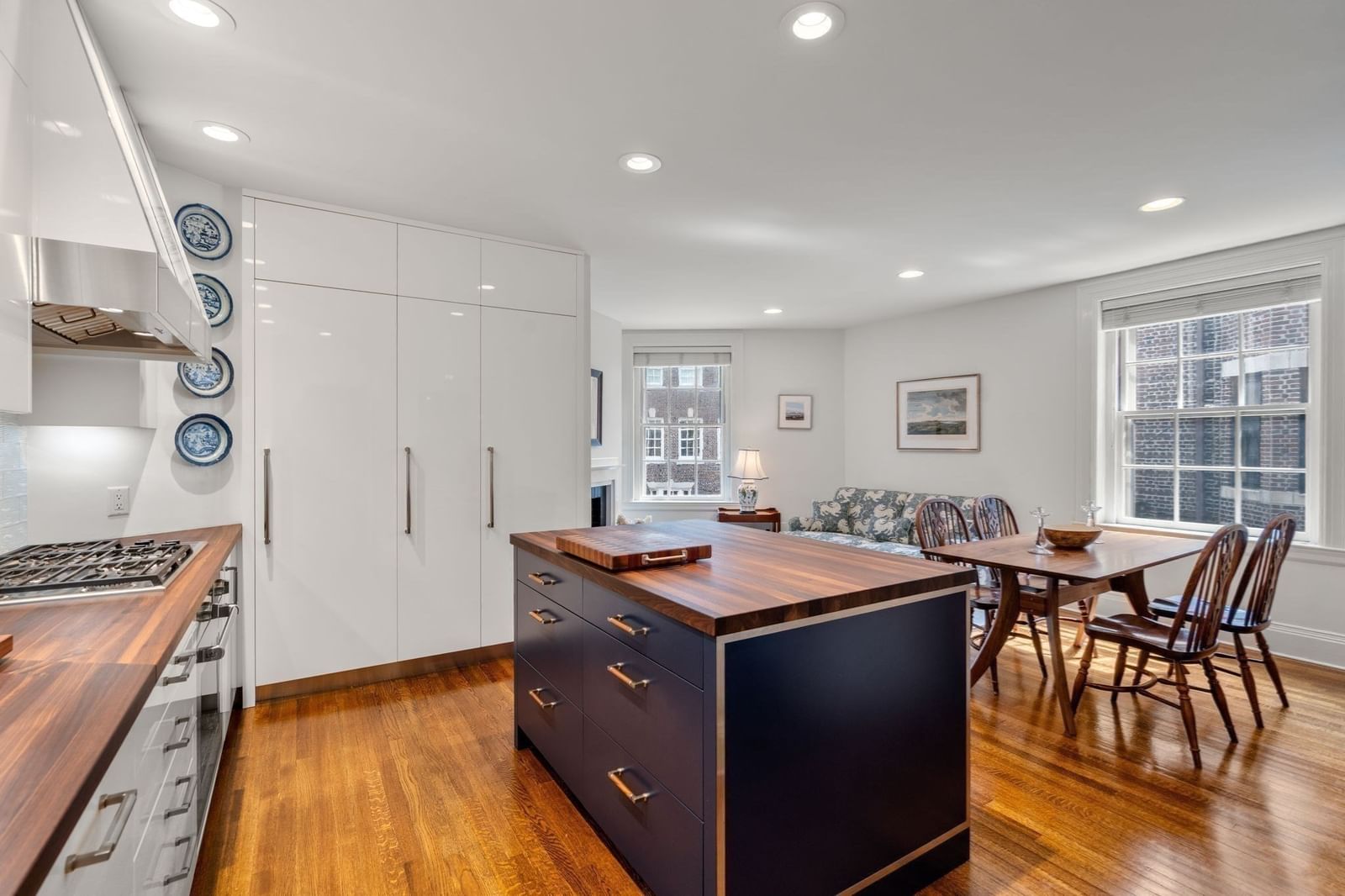 1 West Hill Place Boston — Photo 6 of 31