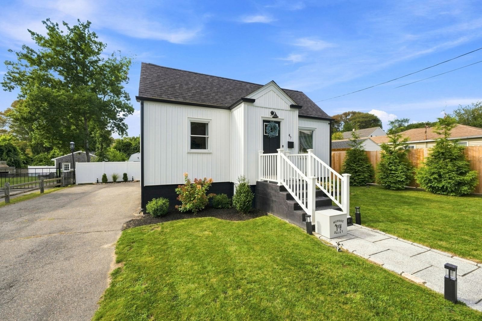 47 Perkins St Somerset — Photo 2 of 42