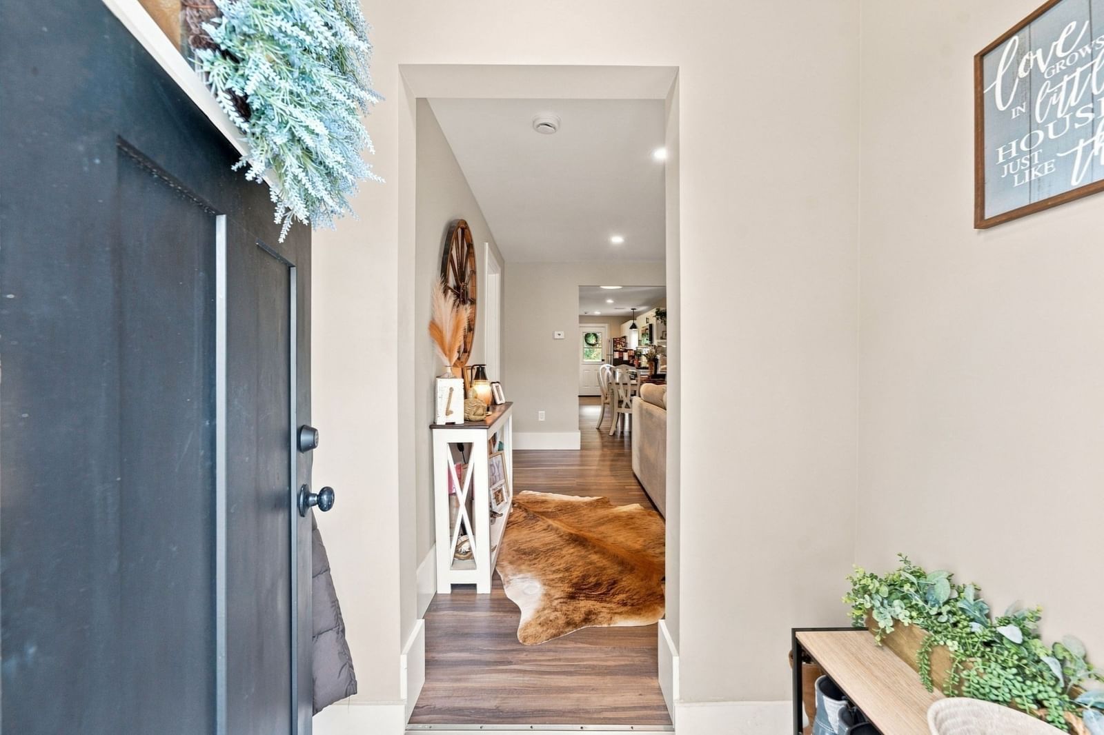 47 Perkins St Somerset — Photo 7 of 42