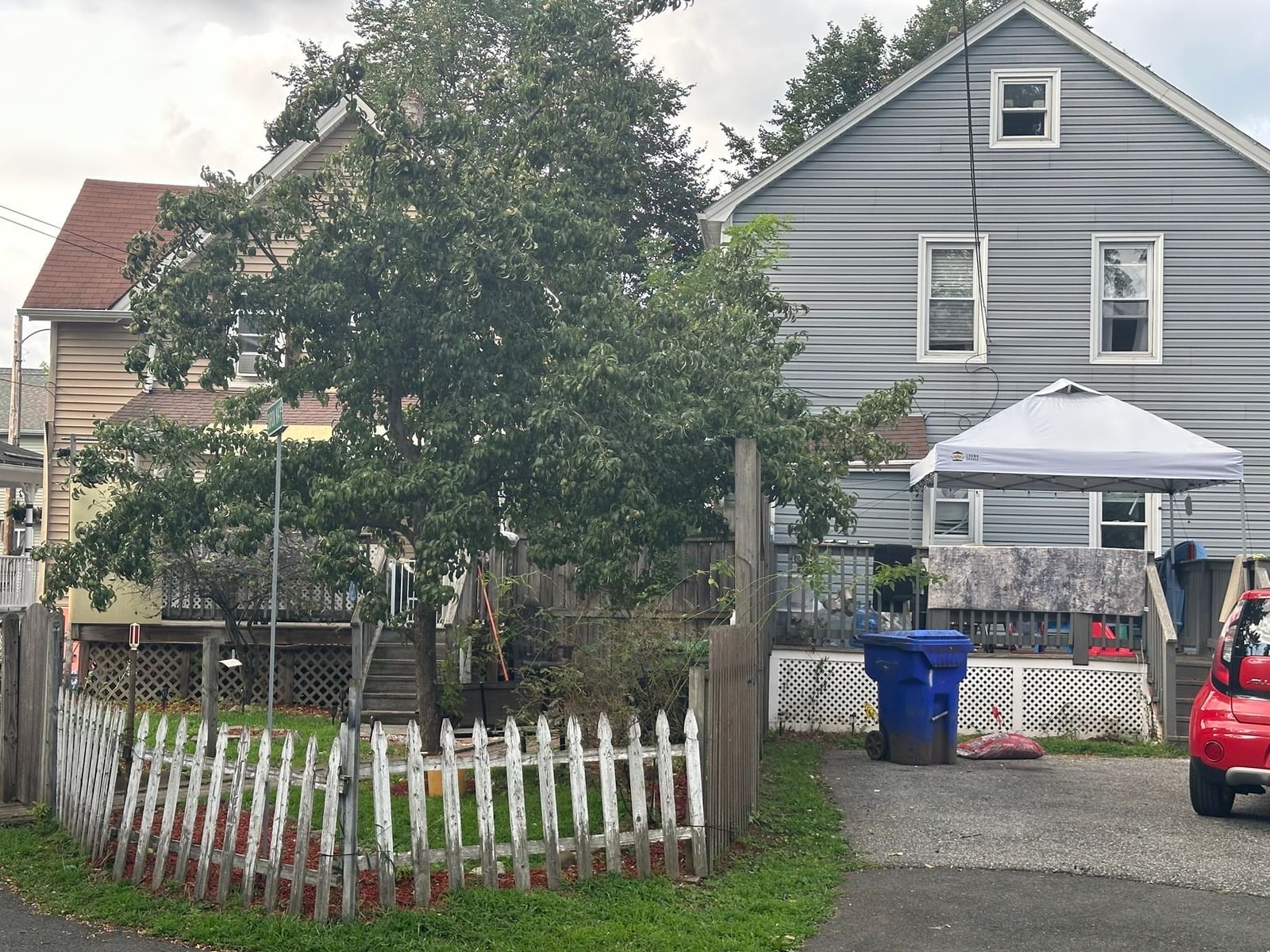 173-175 Johnson Street Springfield — Photo 4 of 32