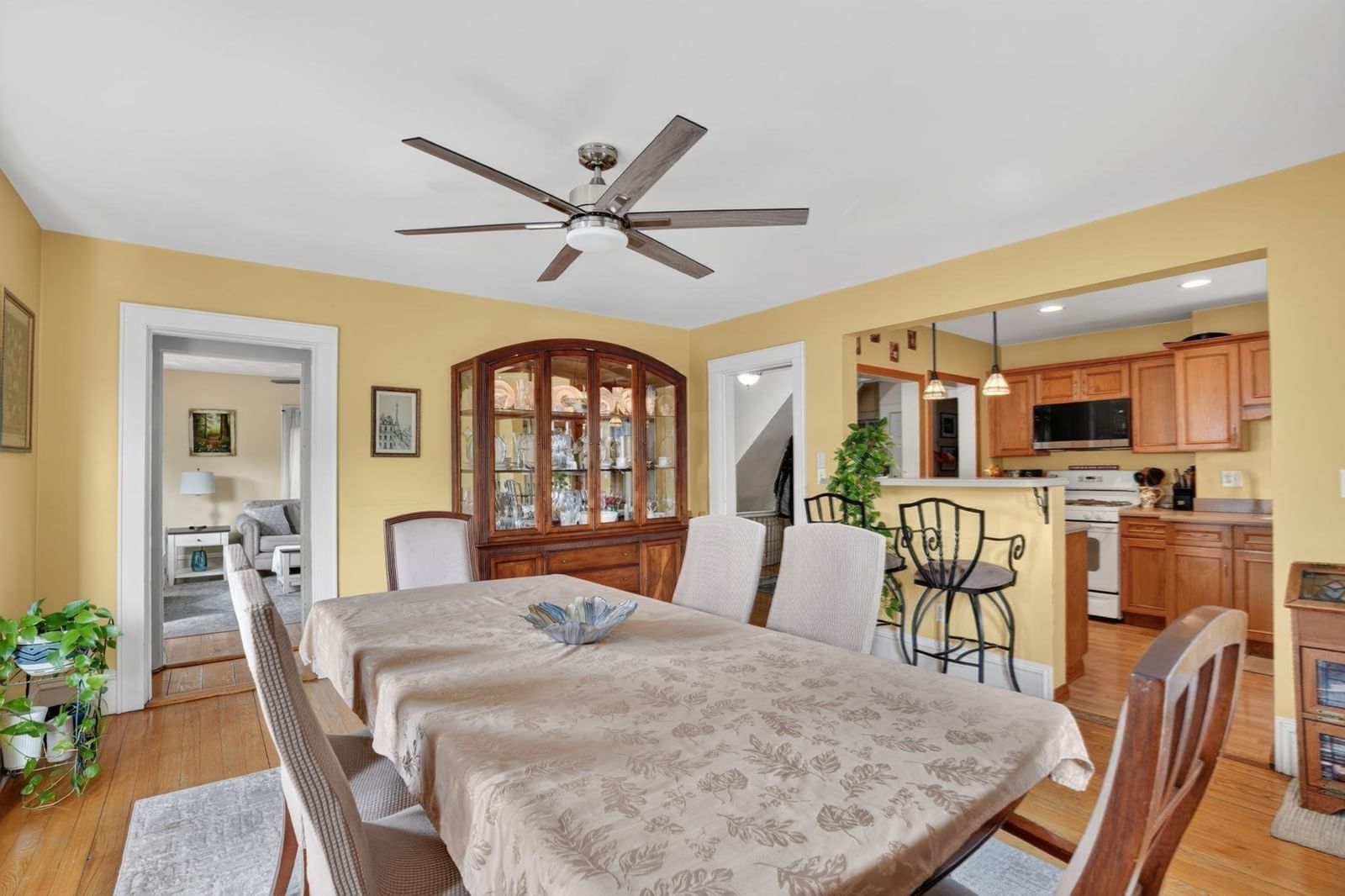 53 Irving St Medford — Photo 11 of 42