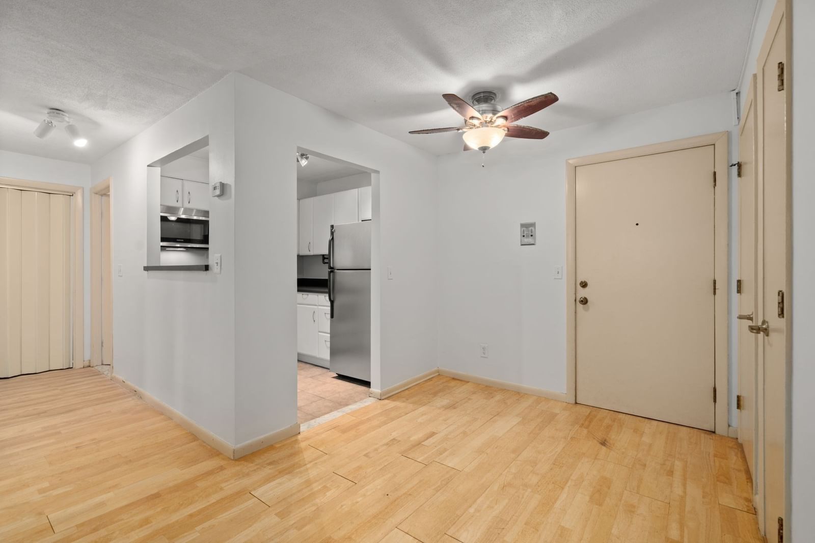 20 Radcliffe #105 Boston — Photo 6 of 25