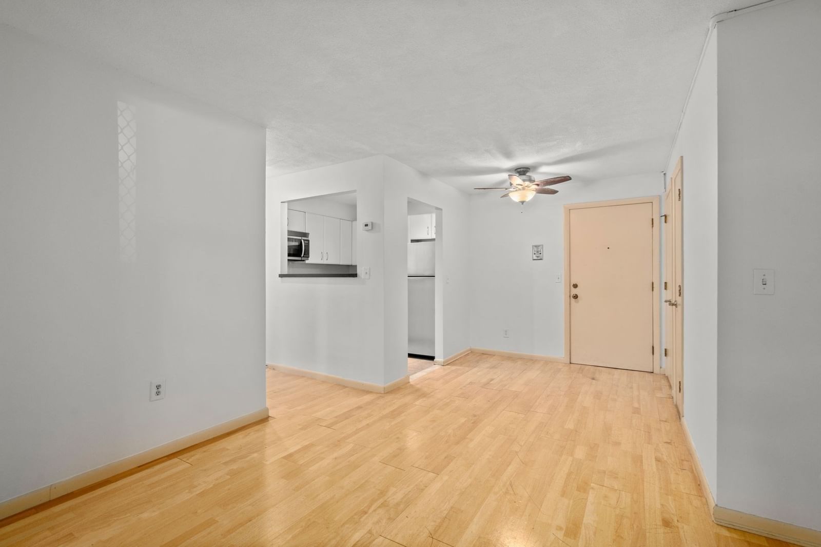 20 Radcliffe #105 Boston — Photo 8 of 25