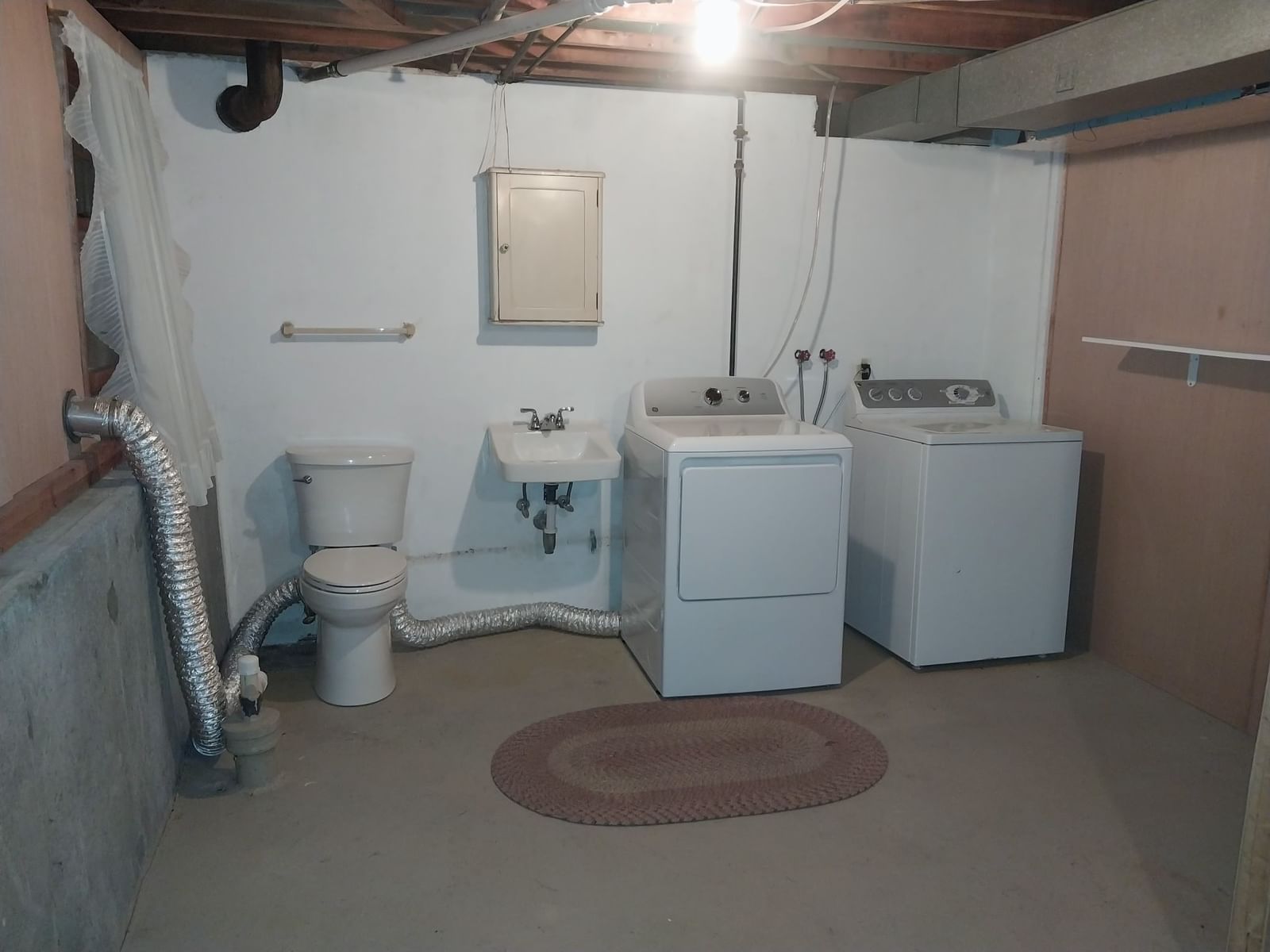 33 Chartley Brook Ln Attleboro — Photo 28 of 28