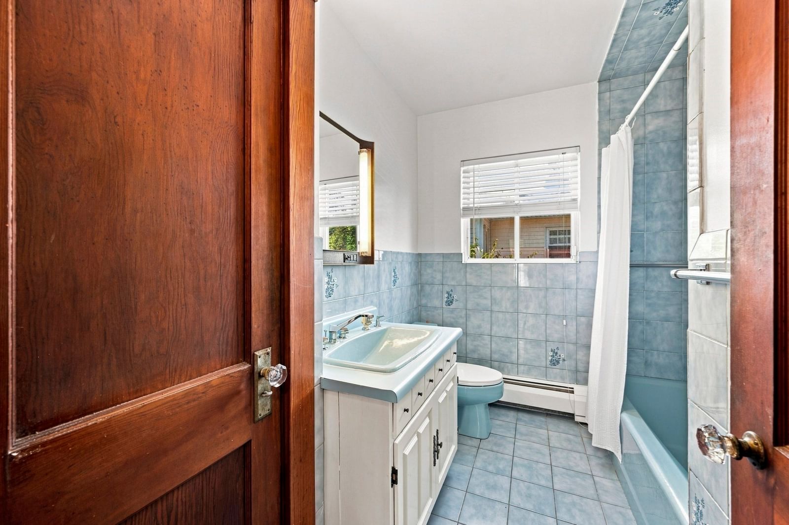 9 Gregg St Beverly — Photo 19 of 40