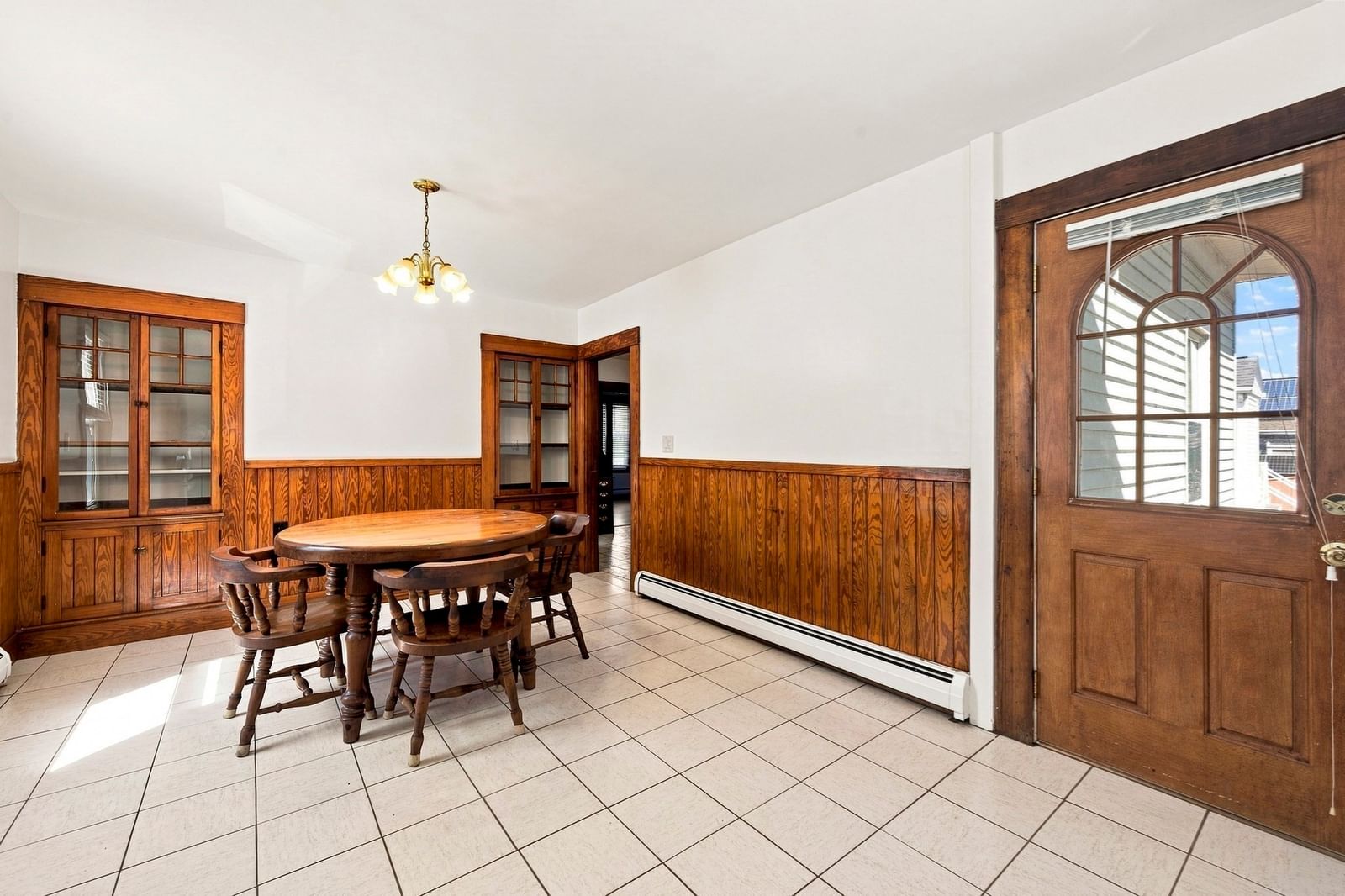 9 Gregg St Beverly — Photo 27 of 40