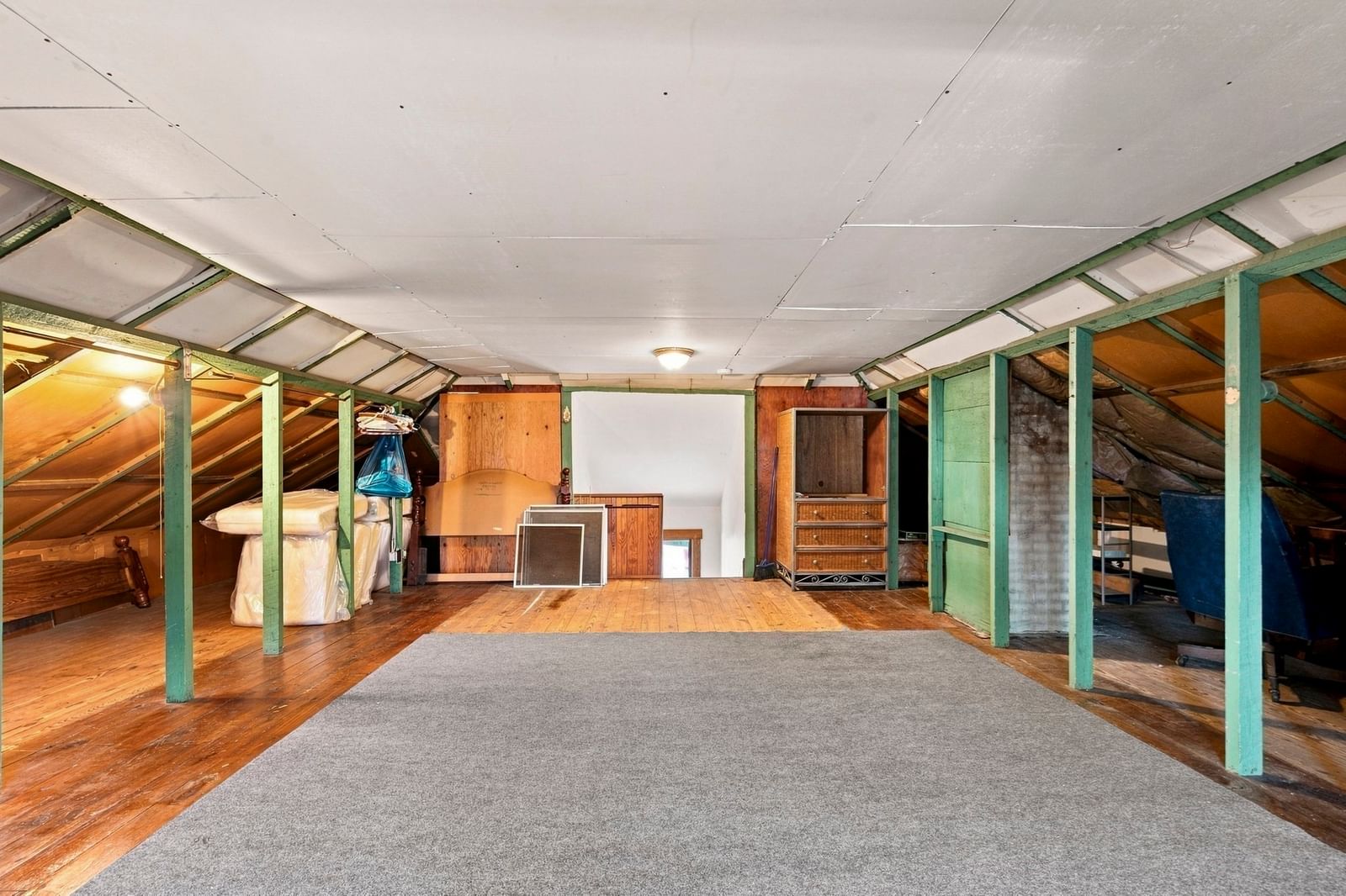 9 Gregg St Beverly — Photo 30 of 40