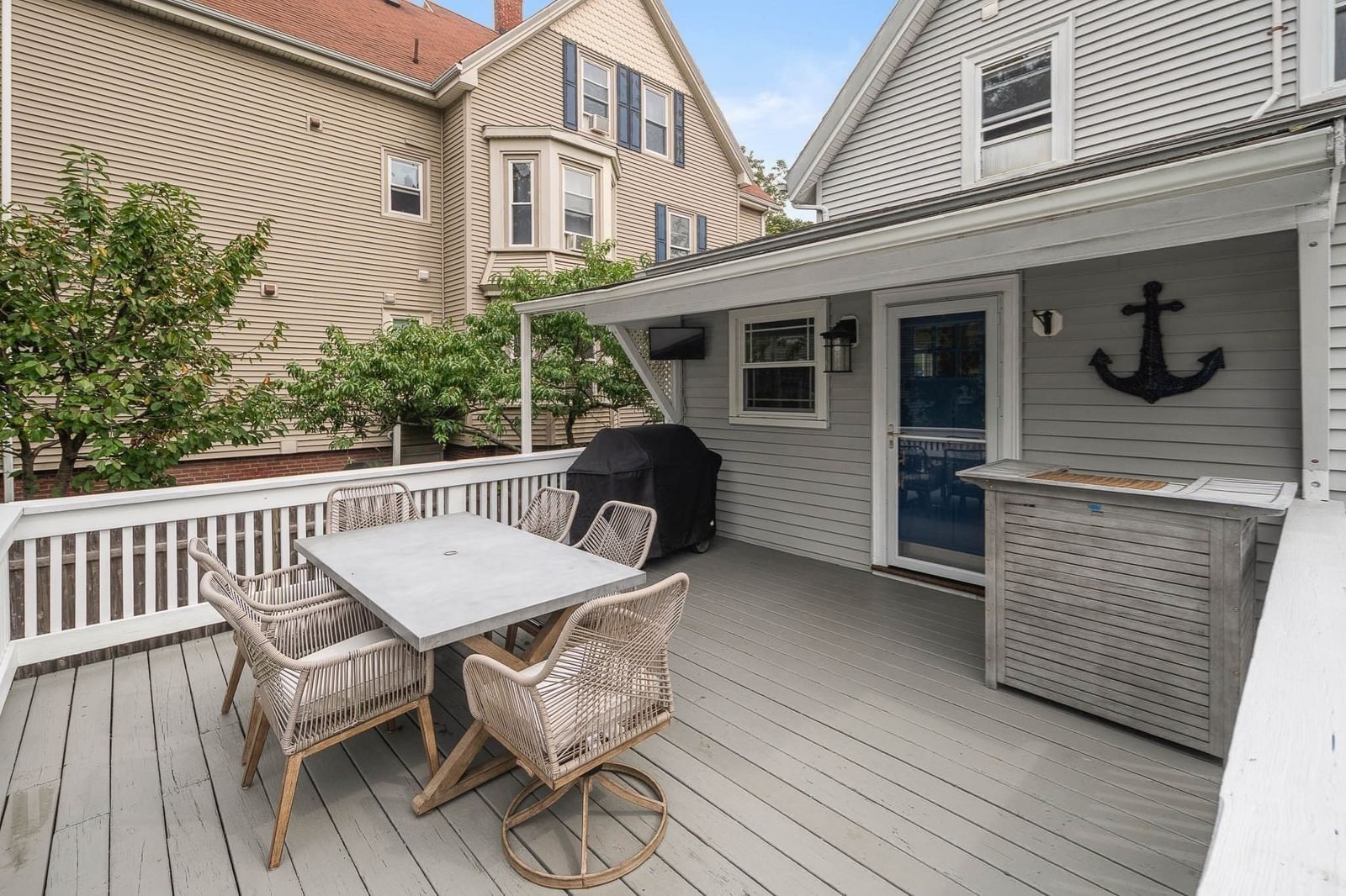 50 Columbia St Swampscott — Photo 10 of 39