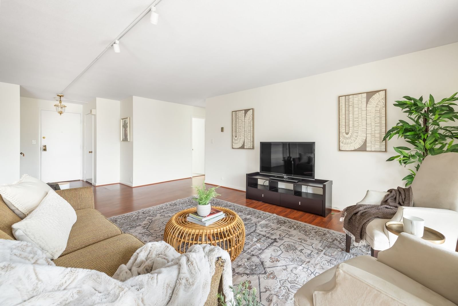 280 Boylston Street #411 Newton — Photo 8 of 34