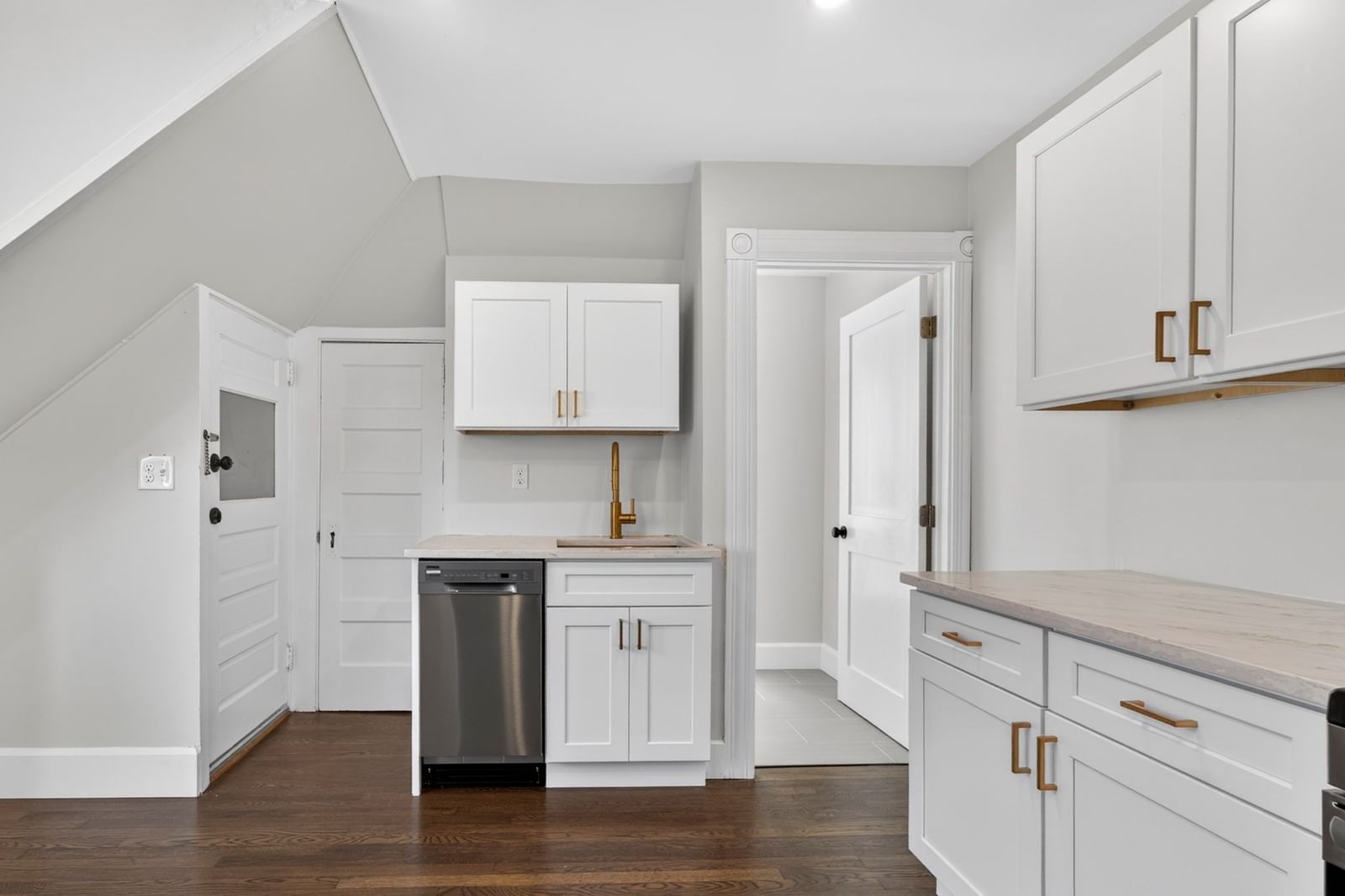 21 Dunlap St #3 Salem — Photo 6 of 22