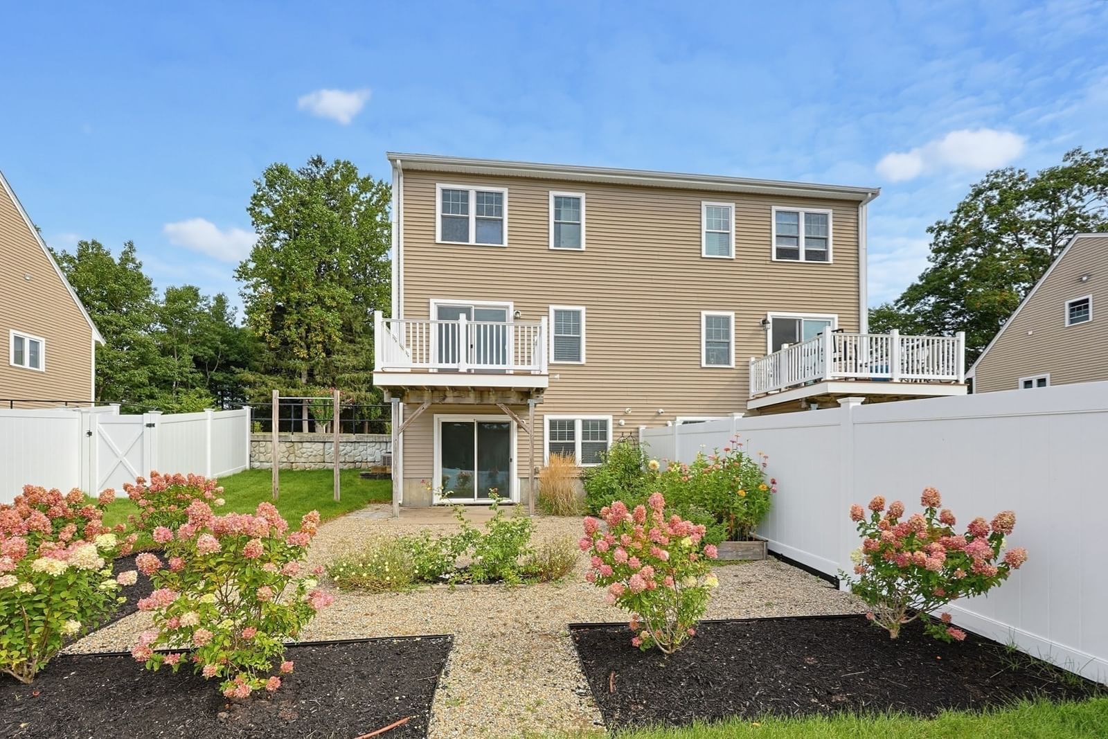 1449 Main St #4 Hanson — Photo 40 of 41