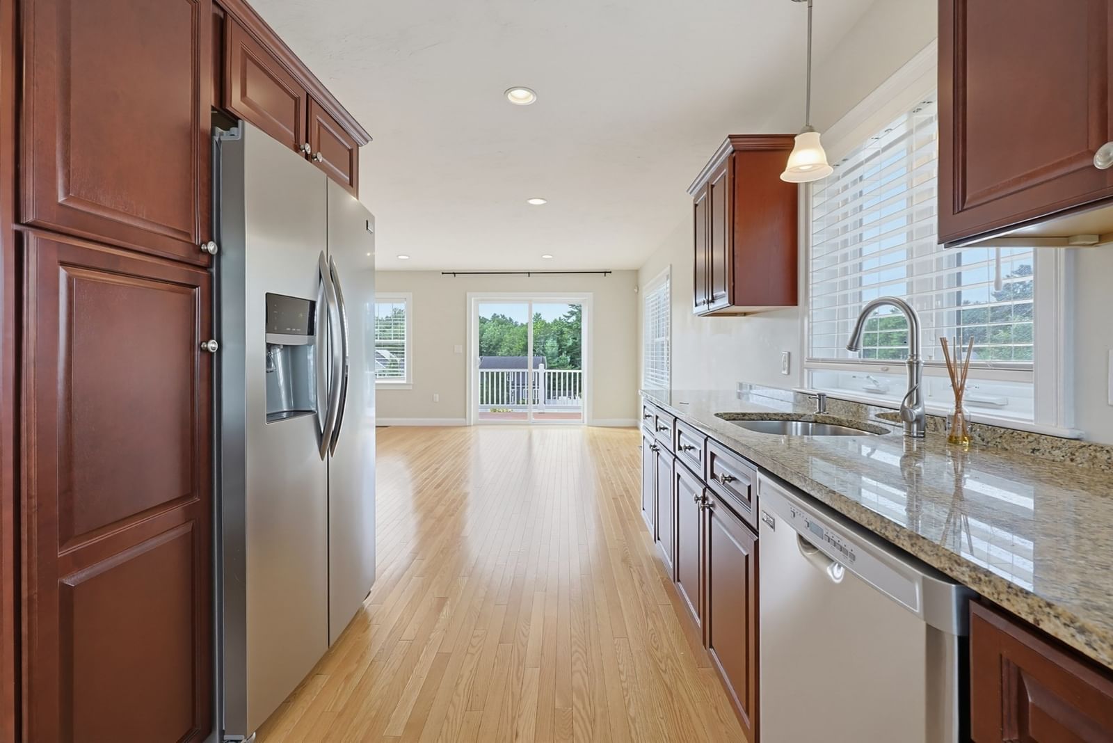 1449 Main St #4 Hanson — Photo 9 of 41