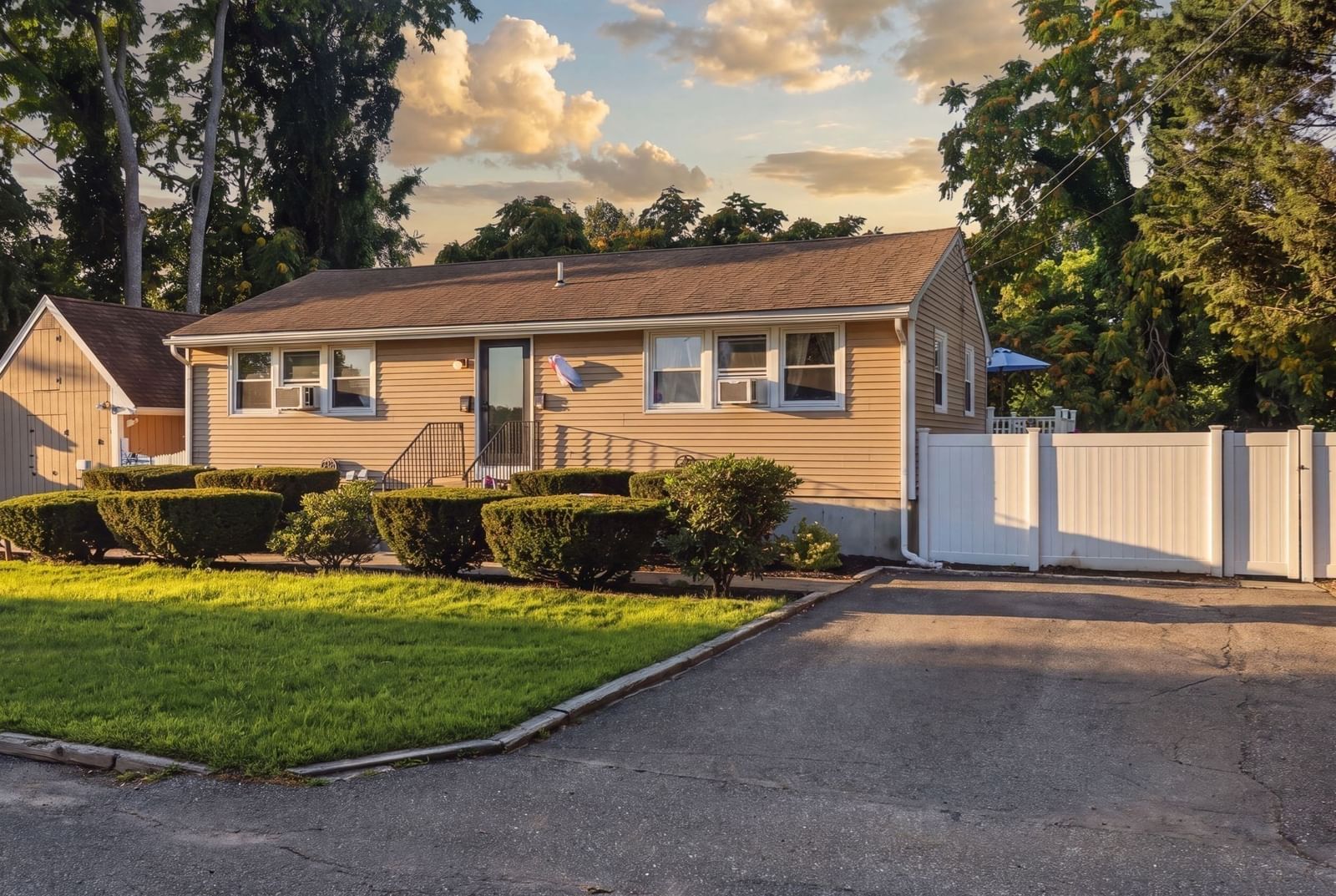 Property at 99 Central St #99, Woburn, MA 01801