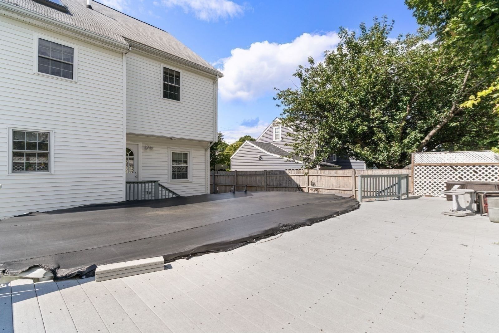 22 Aberdeen Ave Waltham — Photo 32 of 38