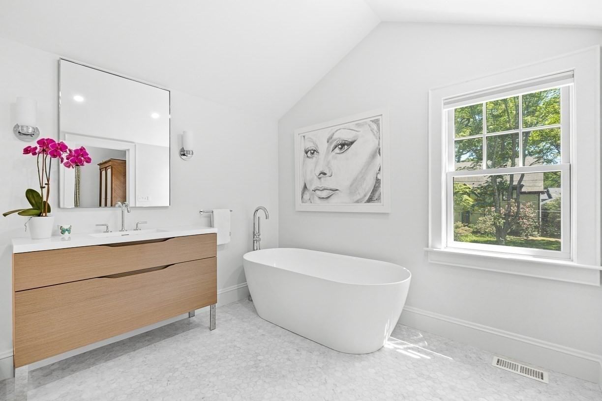 39 Fairbanks Ave Wellesley — Photo 27 of 42