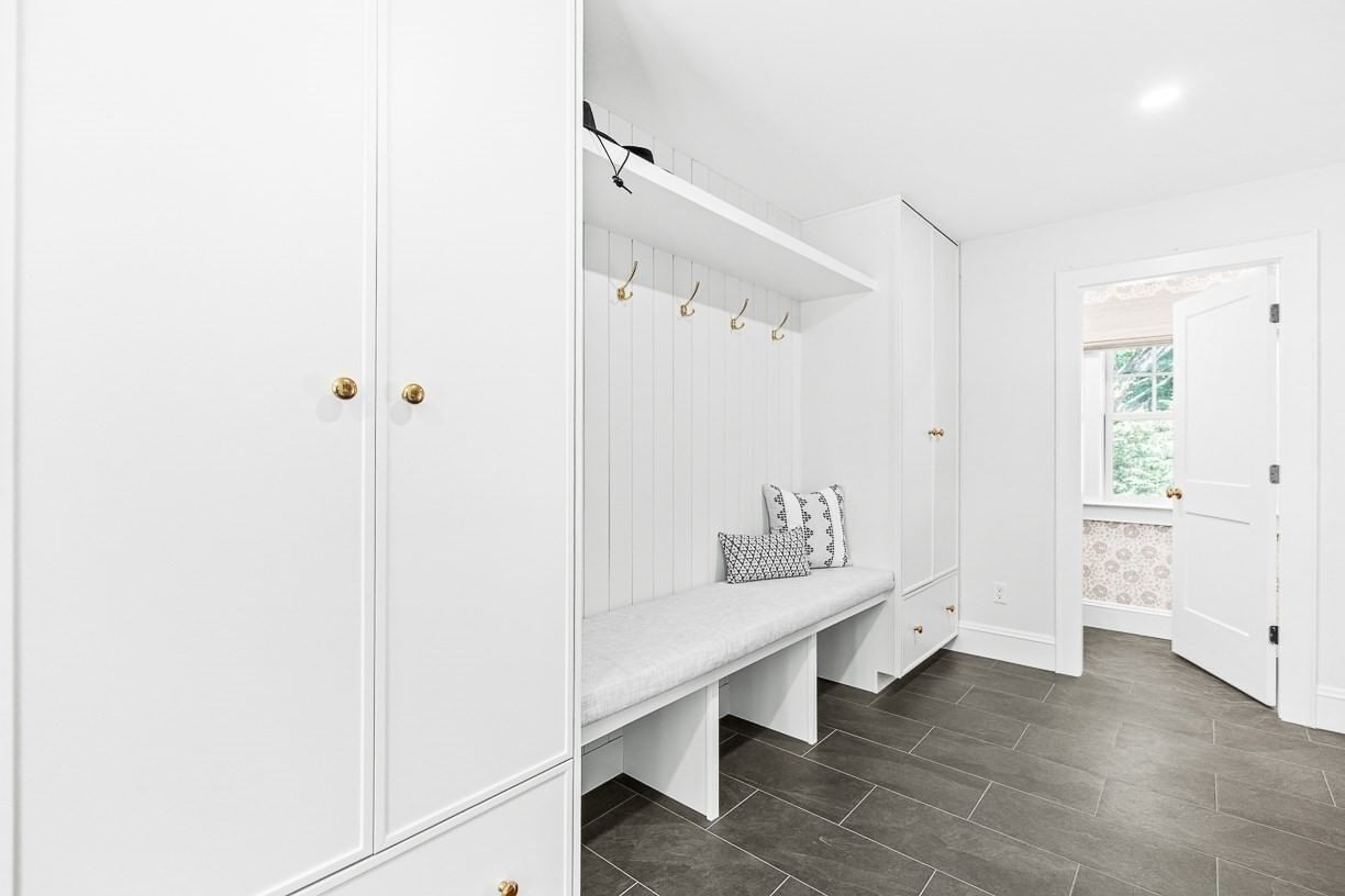 39 Fairbanks Ave Wellesley — Photo 36 of 42