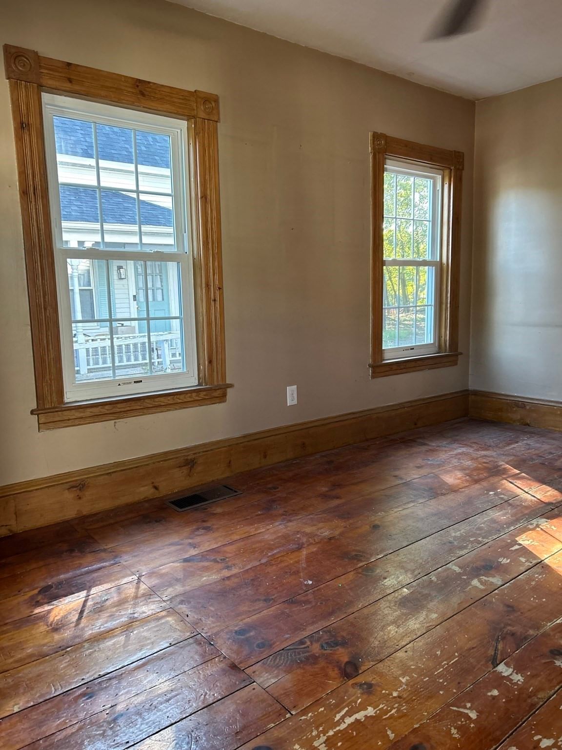 201 Union Street Gardner — Photo 22 of 35