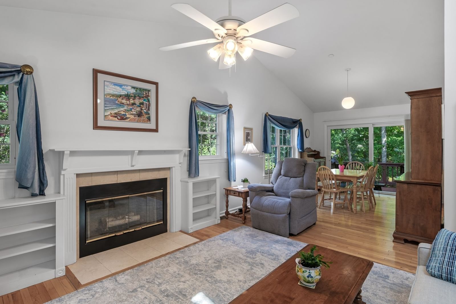 9 Bishops Forest Dr #9 Waltham — Photo 3 of 19
