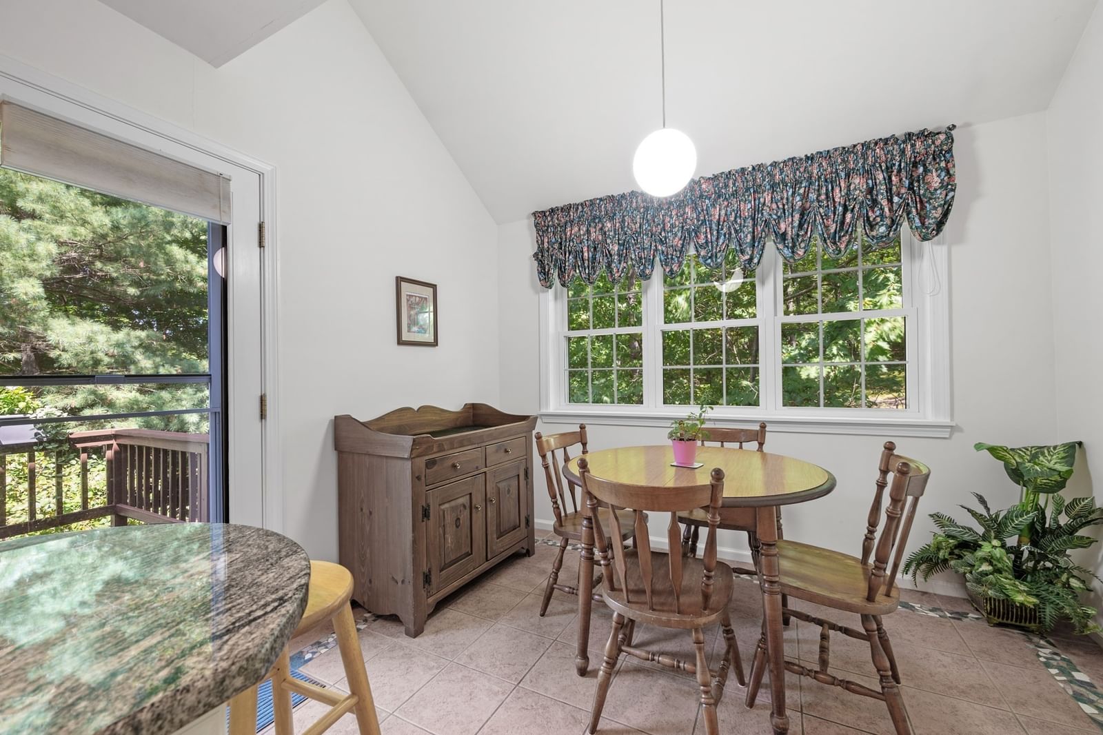 9 Bishops Forest Dr #9 Waltham — Photo 6 of 19