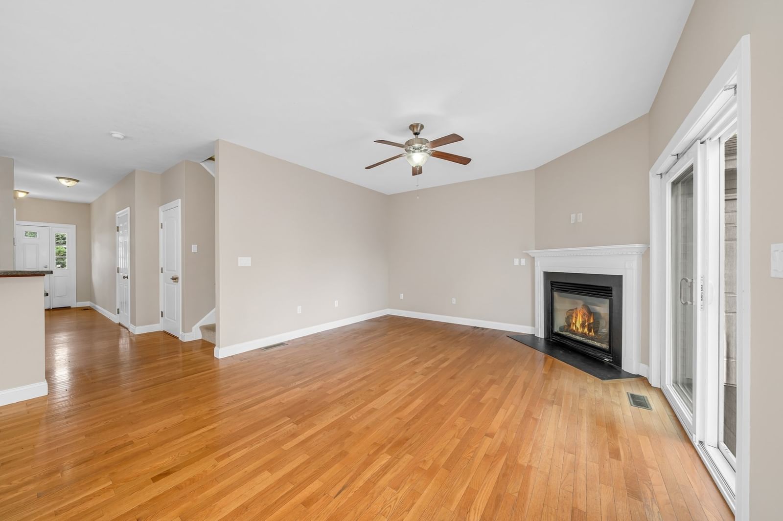 21 County St. #B Peabody — Photo 12 of 40