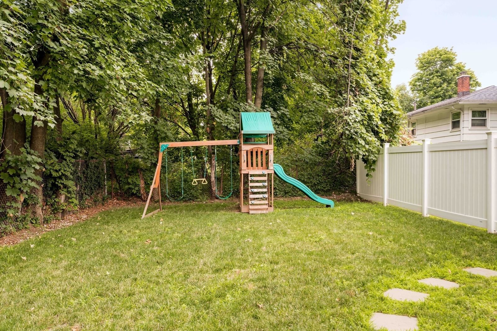 16 Cudworth Street #16 Medford — Photo 30 of 31