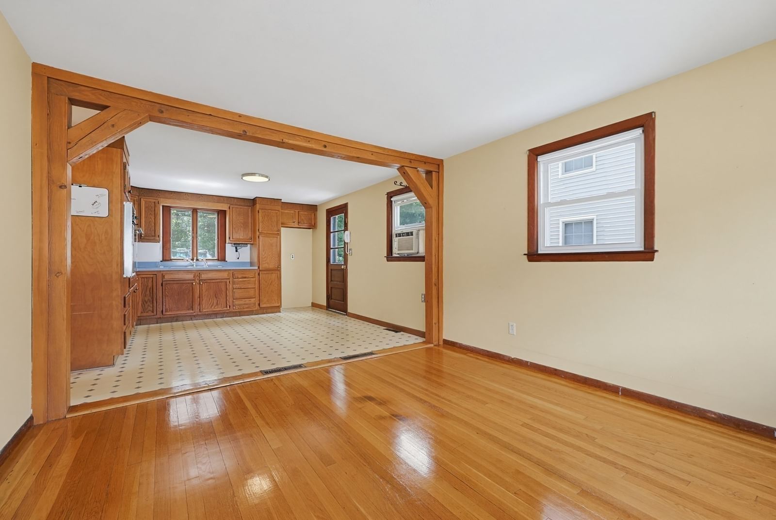 135 Crane St Dedham — Photo 13 of 28