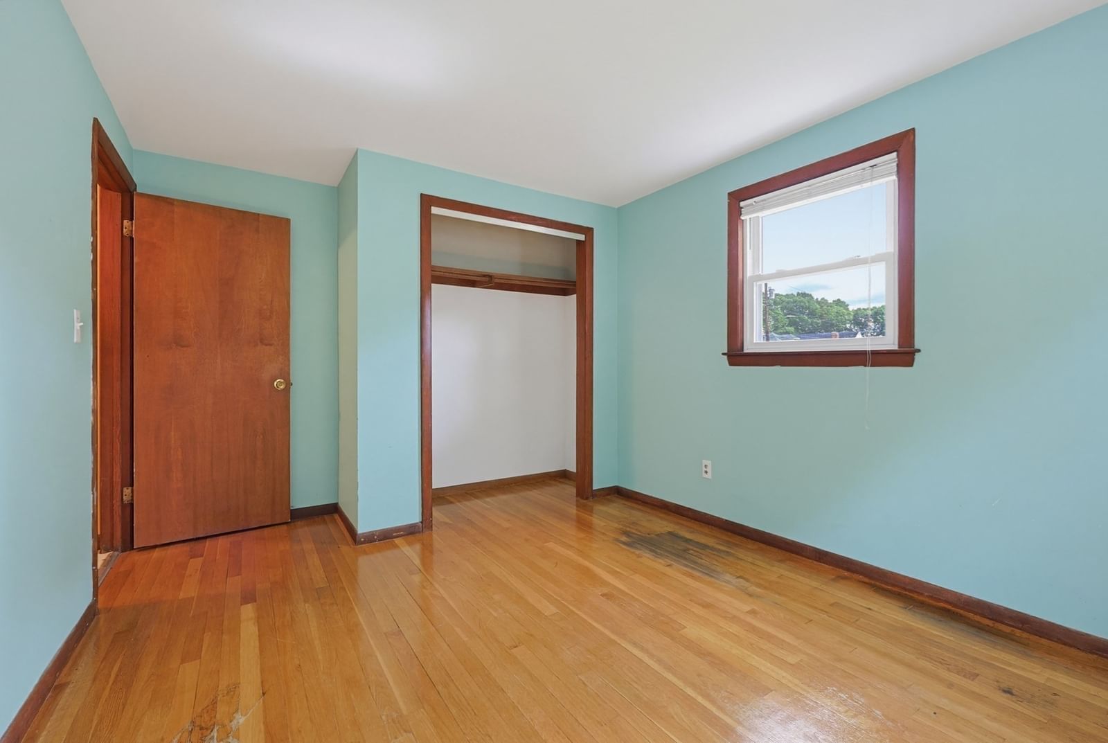 135 Crane St Dedham — Photo 16 of 28