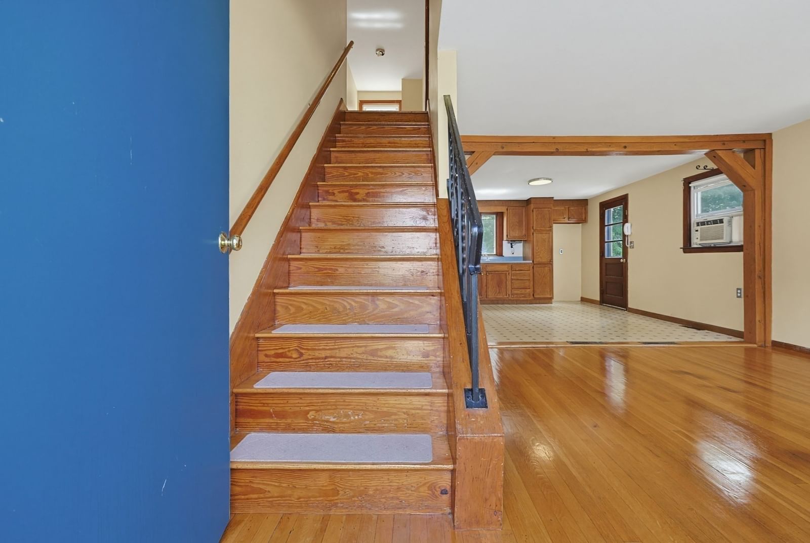 135 Crane St Dedham — Photo 18 of 28