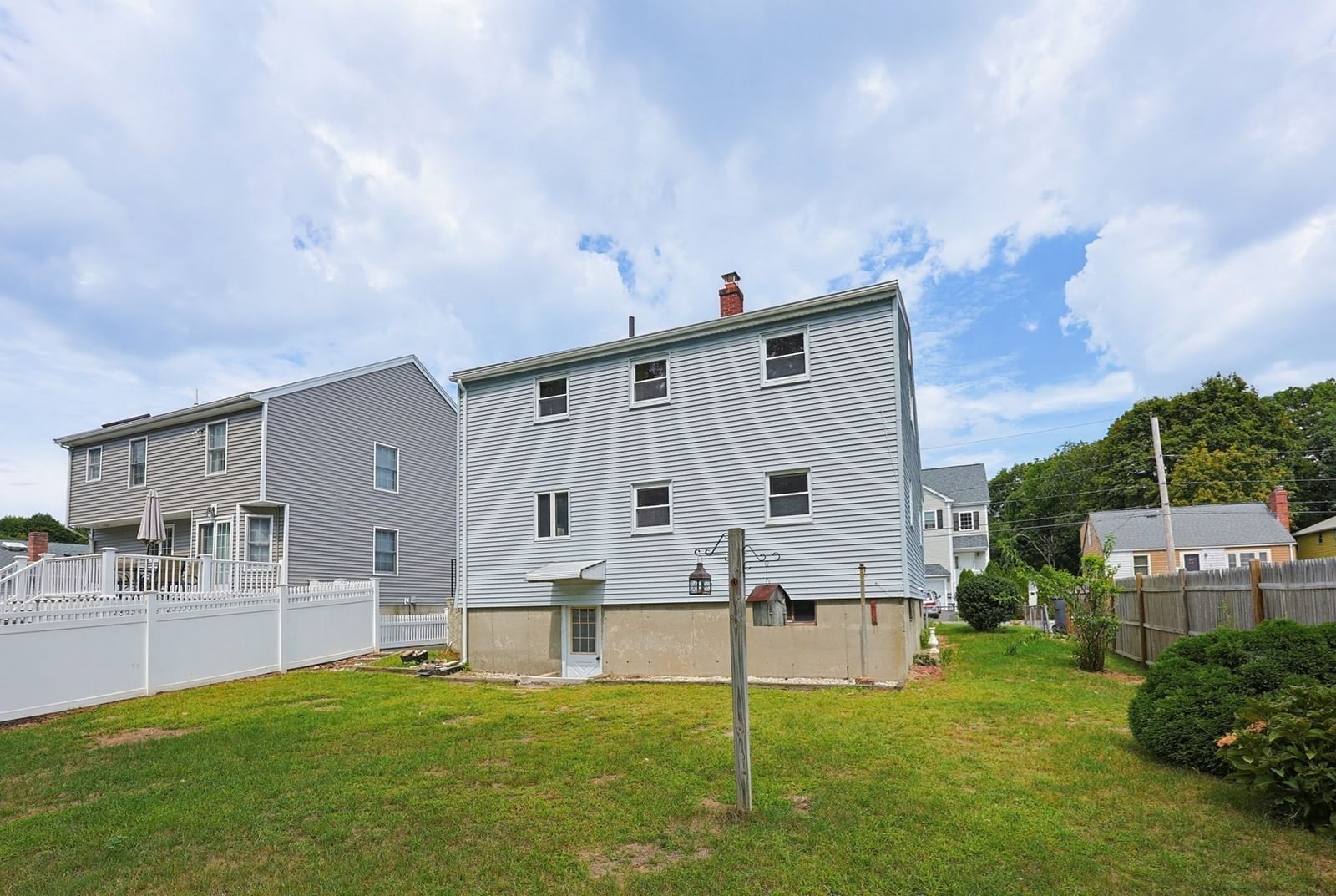 135 Crane St Dedham — Photo 5 of 28
