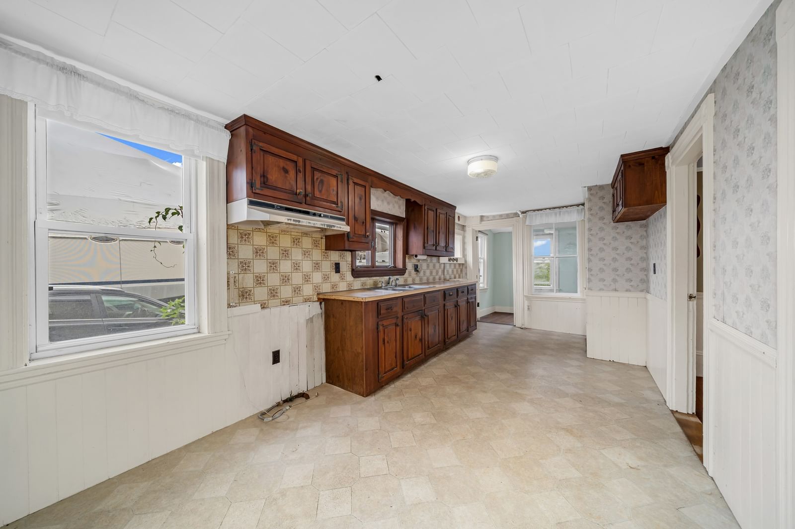 360 Merrimac Newburyport — Photo 12 of 42