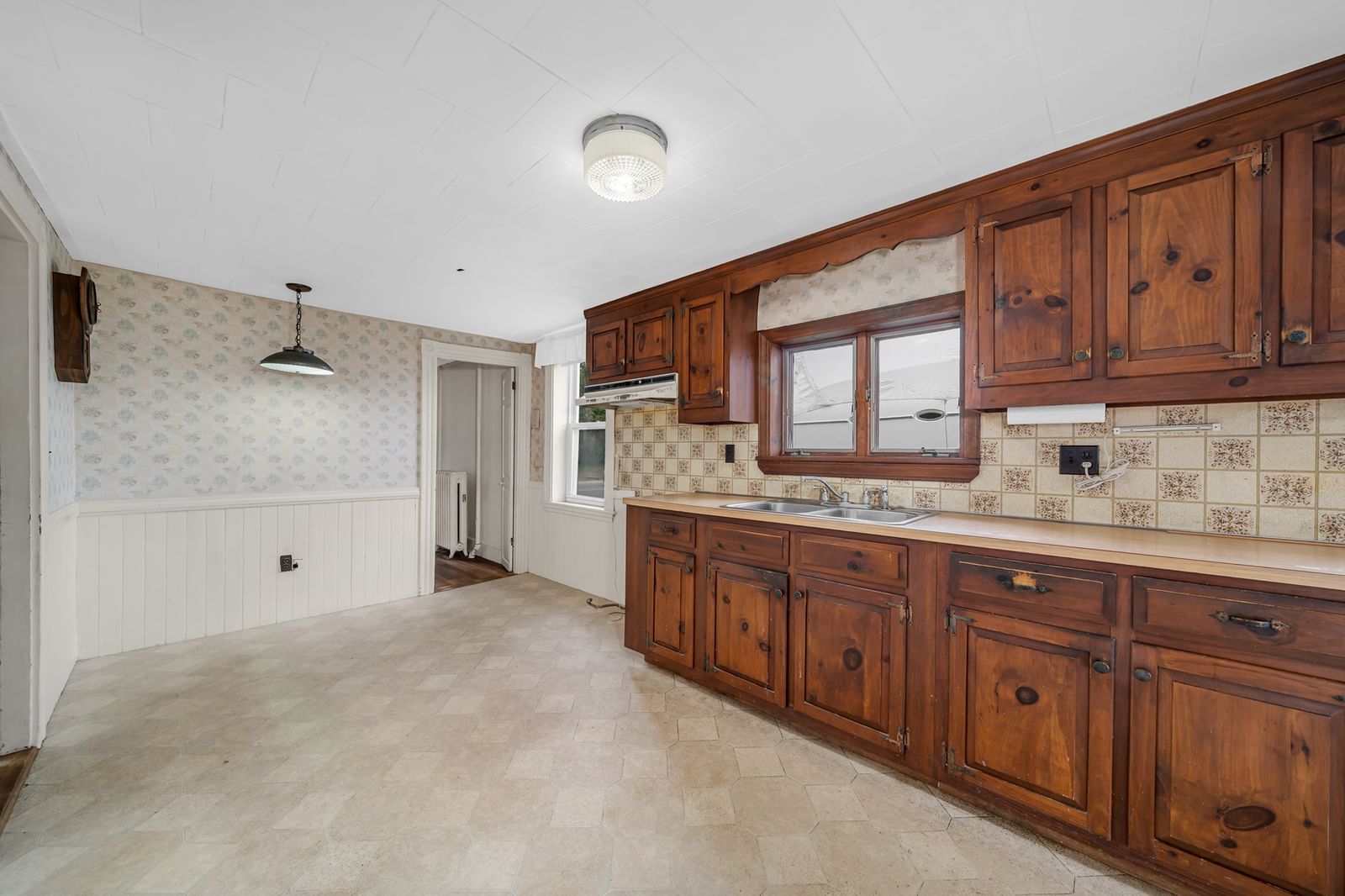 360 Merrimac Newburyport — Photo 15 of 42