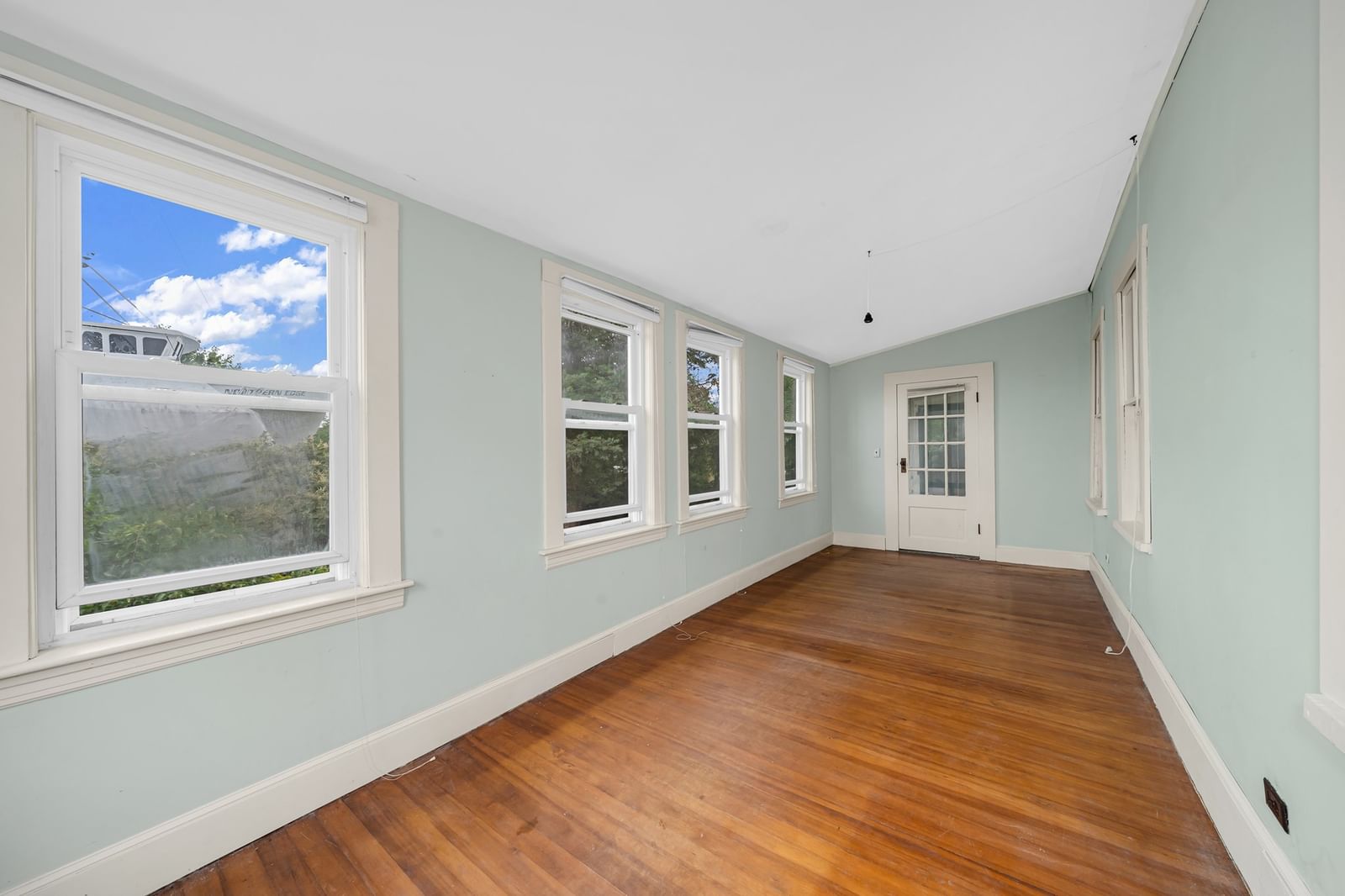 360 Merrimac Newburyport — Photo 17 of 42