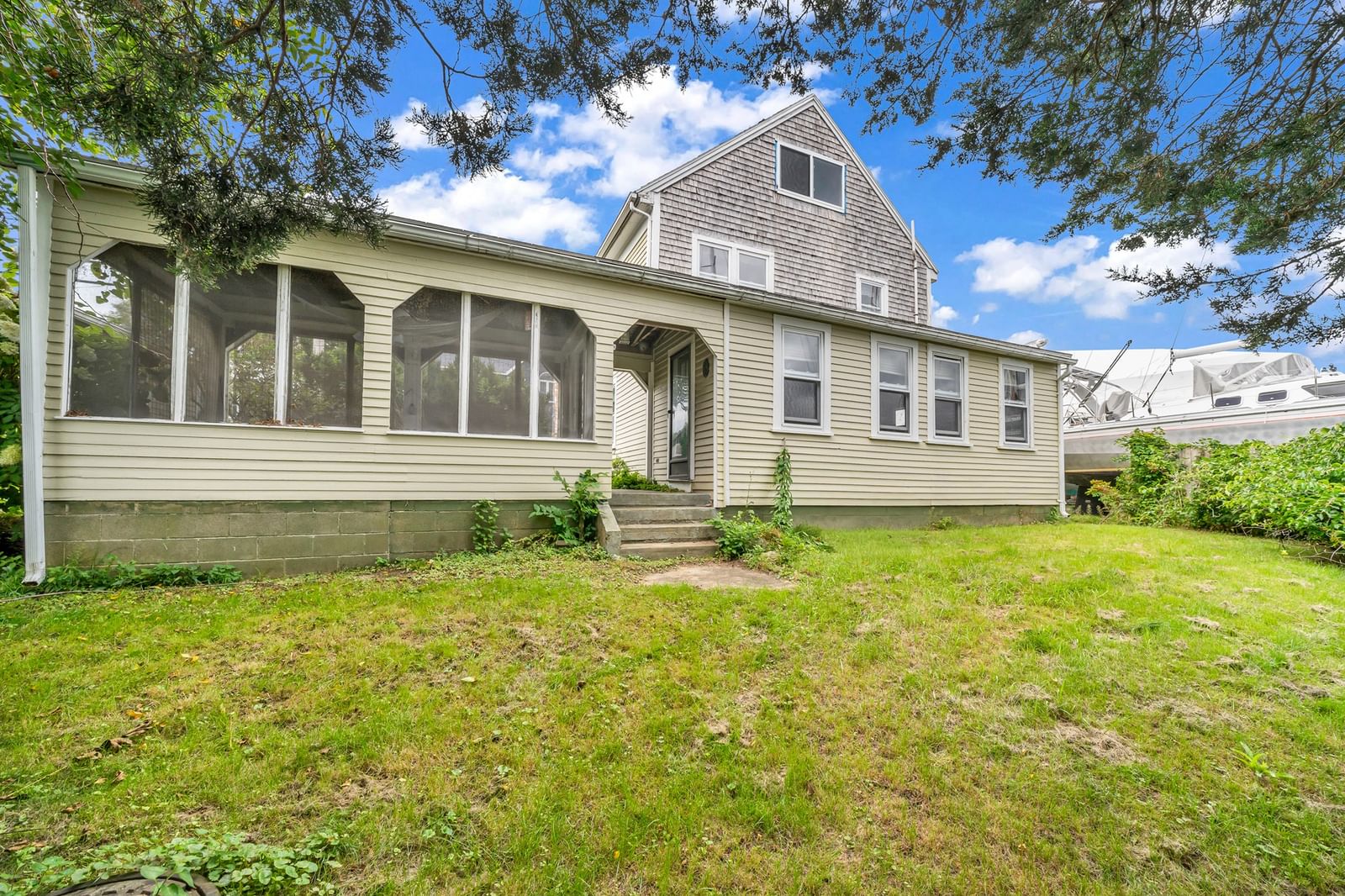 360 Merrimac Newburyport — Photo 2 of 42
