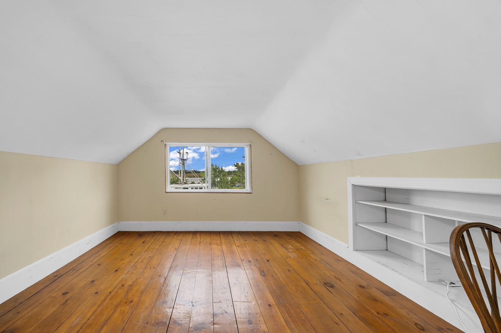 360 Merrimac Newburyport — Photo 34 of 42