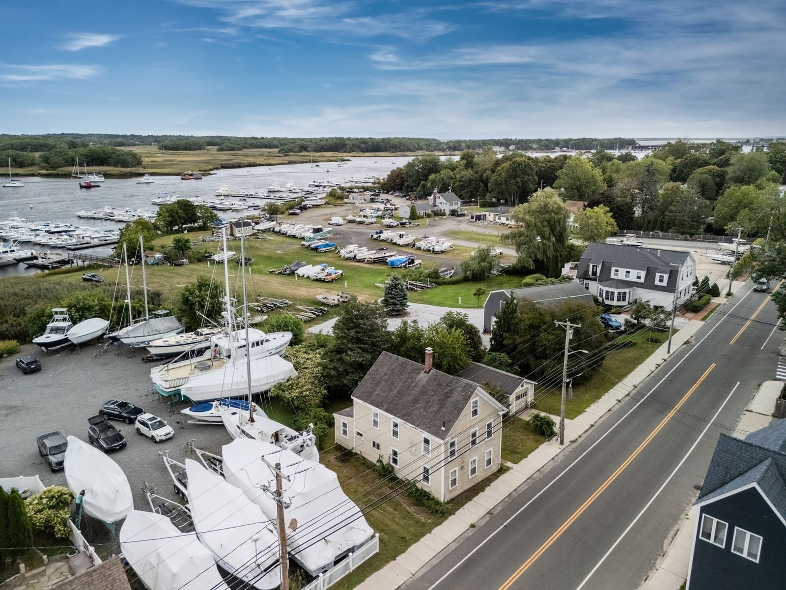 360 Merrimac Newburyport — Photo 39 of 42