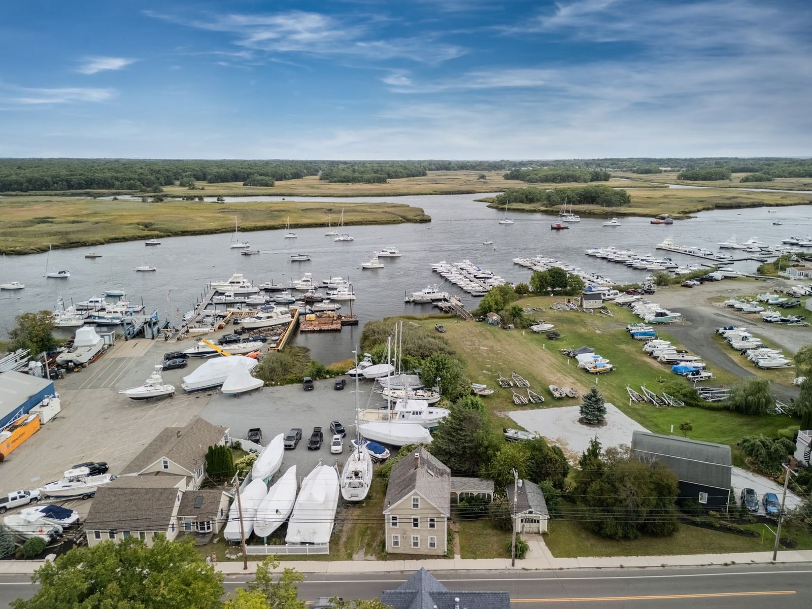 360 Merrimac Newburyport — Photo 40 of 42