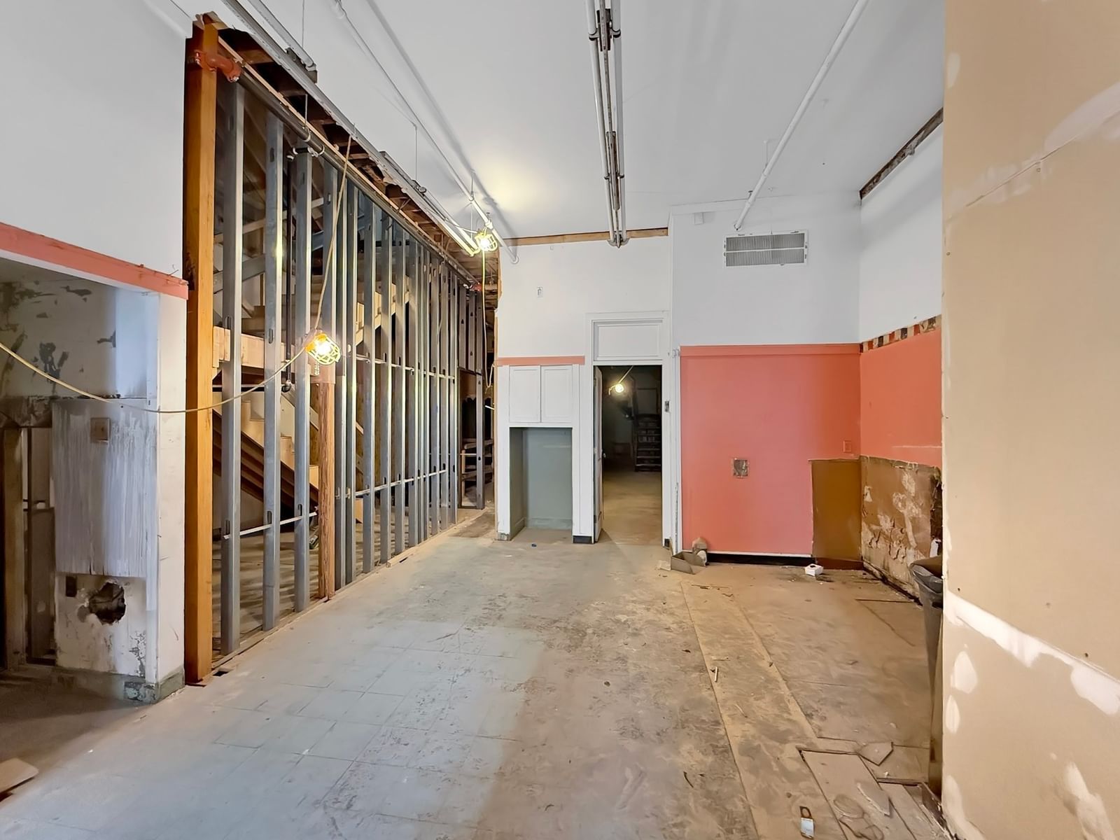 521 Main St Worcester — Photo 10 of 20