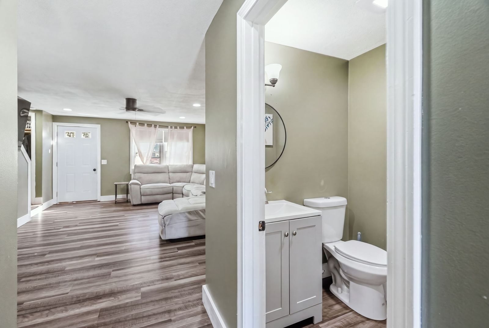 47 Lawn St #47 Attleboro — Photo 16 of 40