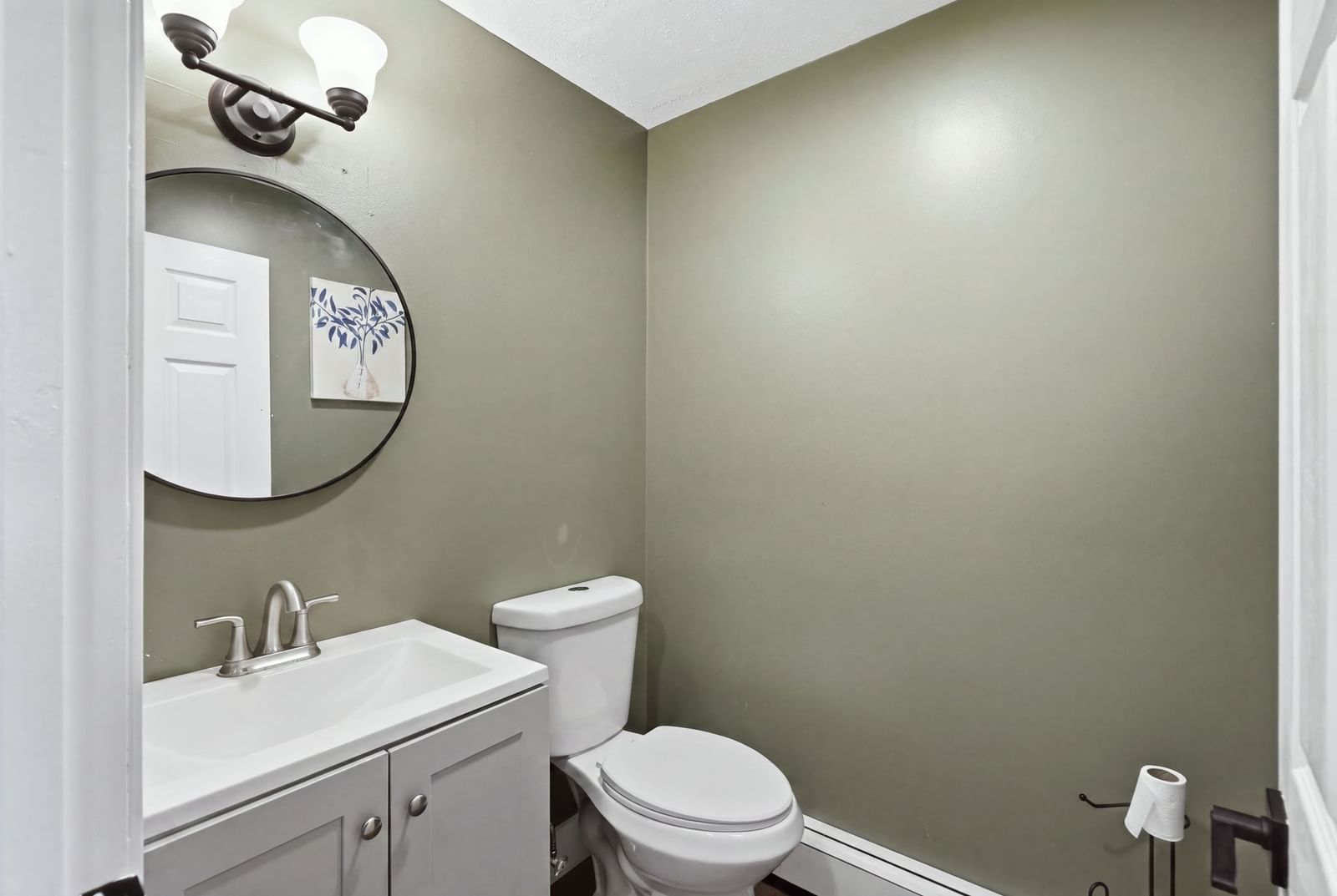 47 Lawn St #47 Attleboro — Photo 18 of 40
