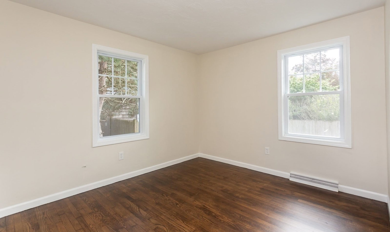 279 Caroline St New Bedford — Photo 16 of 27