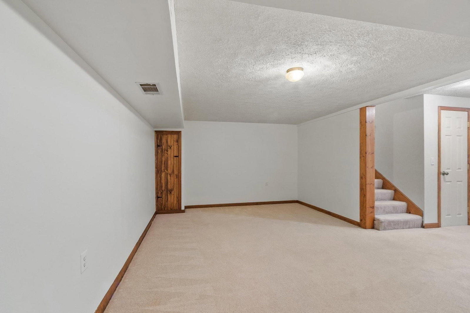 152 Wellman Ave. #152 Chelmsford — Photo 31 of 42