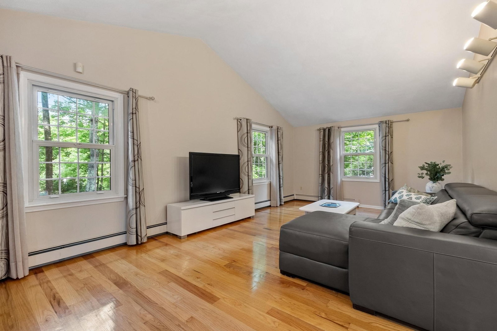 6 Sandy Drive Acton — Photo 7 of 42