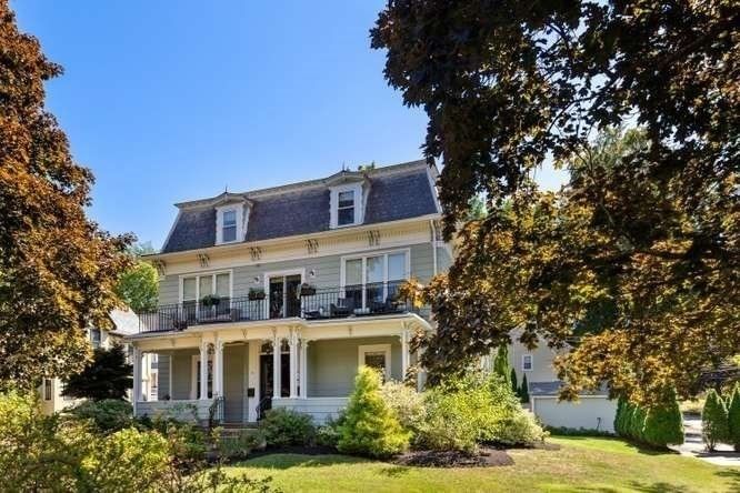 199 Washington Street #199 Winchester — Photo 1 of 42
