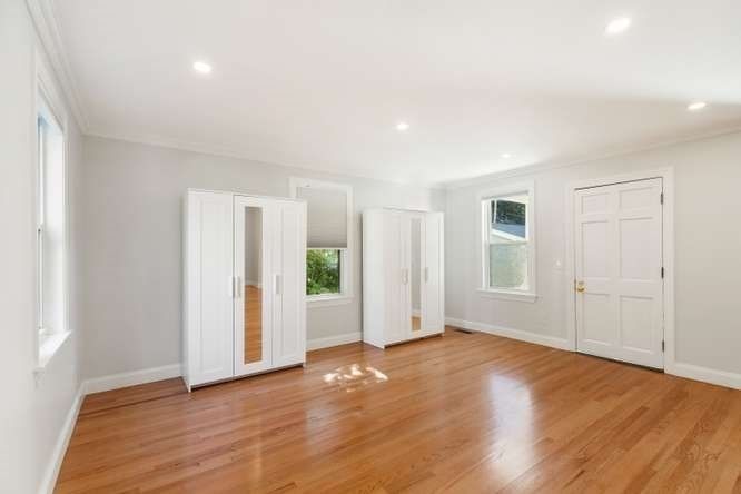 199 Washington Street #199 Winchester — Photo 21 of 42